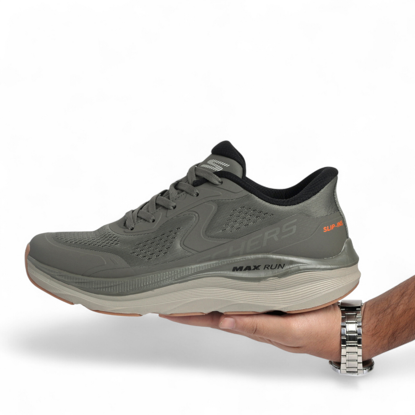 SKECHERS MAX-RUN SLIP-INS – GOODYEAR M-STRIKE Comfort & Performance - YN - in Light green