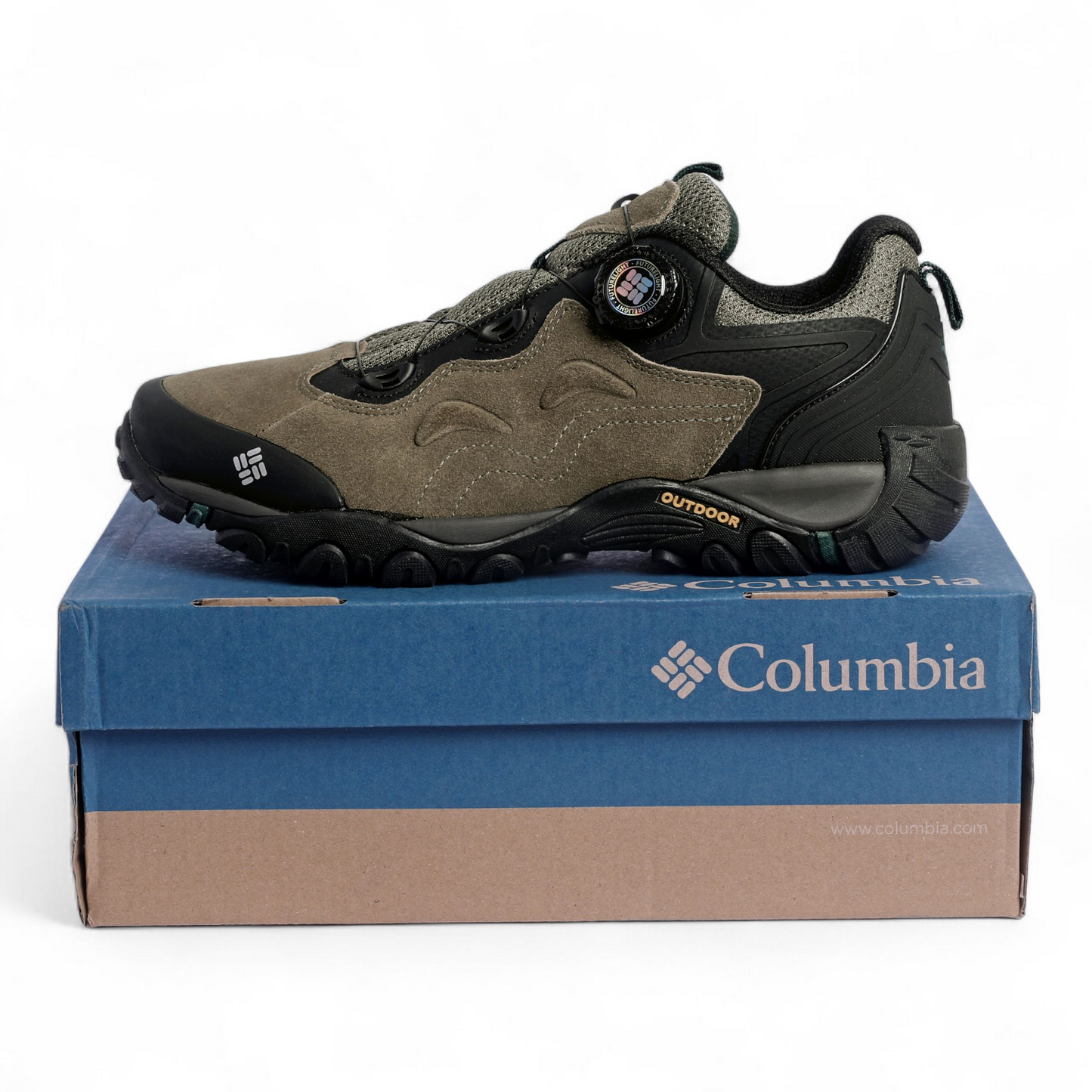 Columbia Leather Outdoor Sneakers CO - in Olive