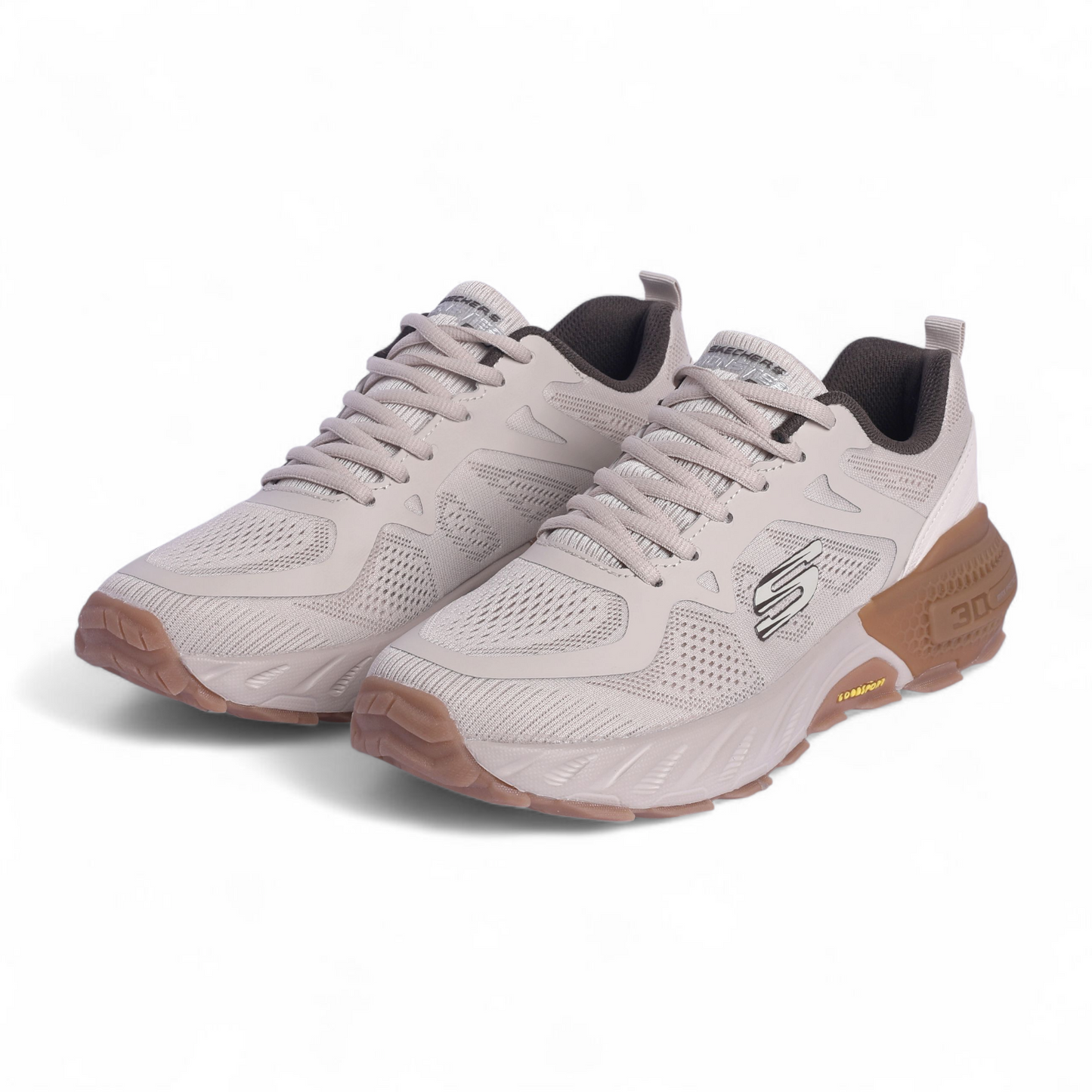 Skechers Max Protect Goodyear Sole 3D - in Beige