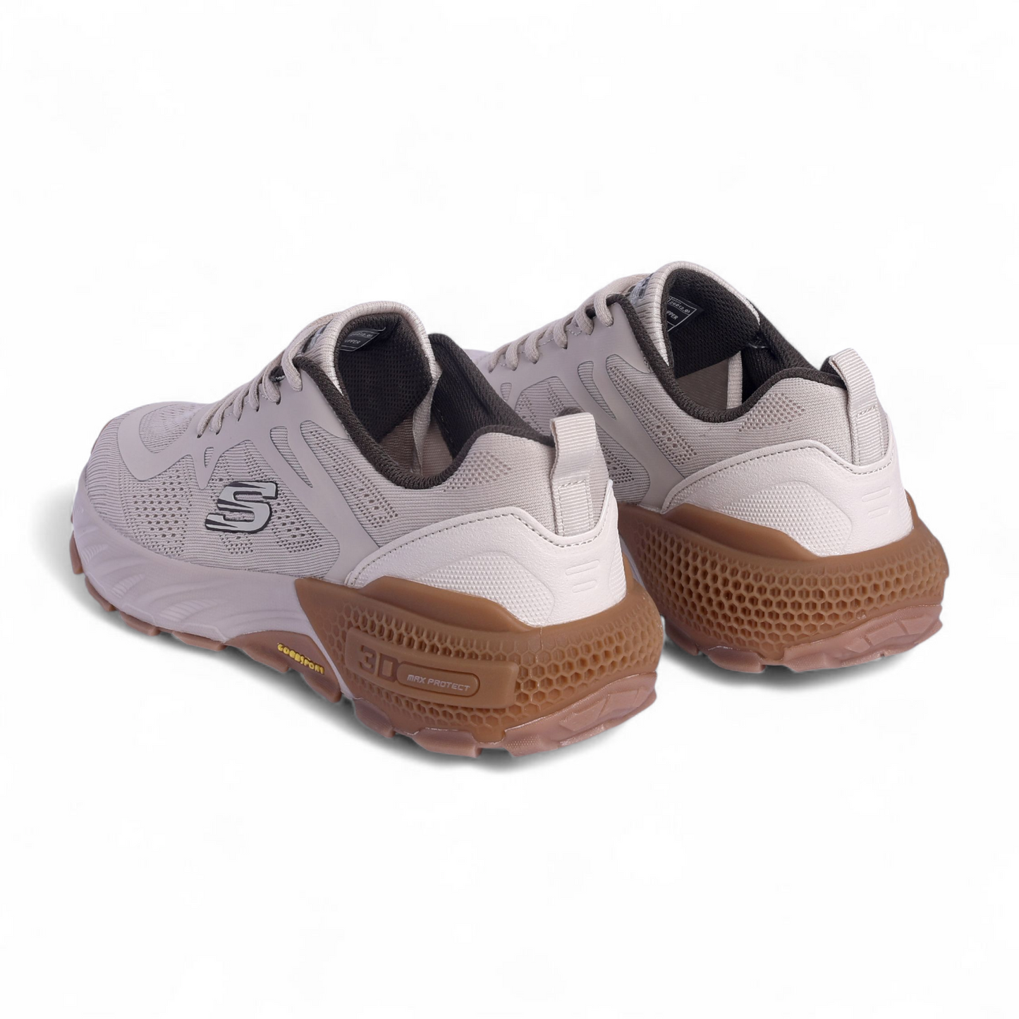 Skechers Max Protect Goodyear Sole 3D - in Beige