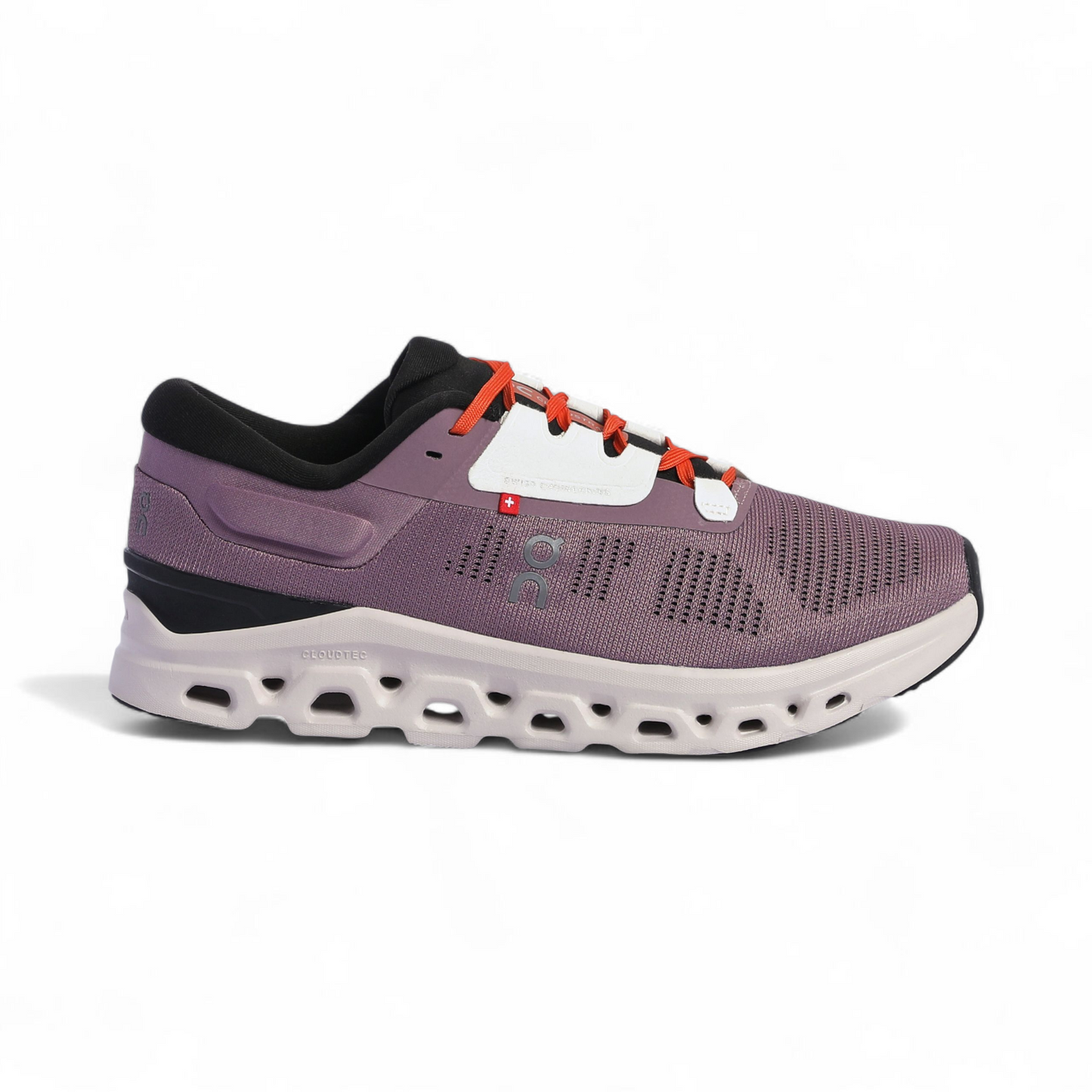 On Running Cloudstratus 3 QC-17 - in Purple