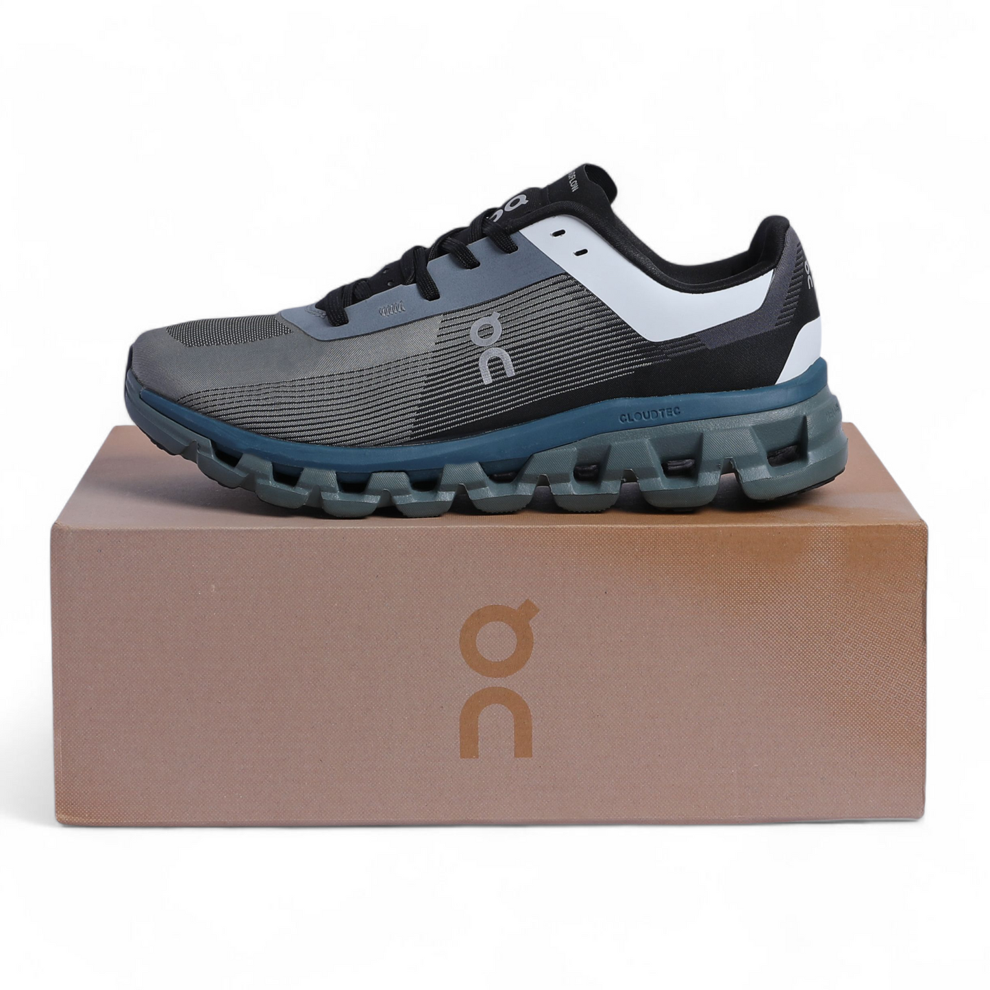 On Running Cloudflow 4 QC-20 - in Dark gray