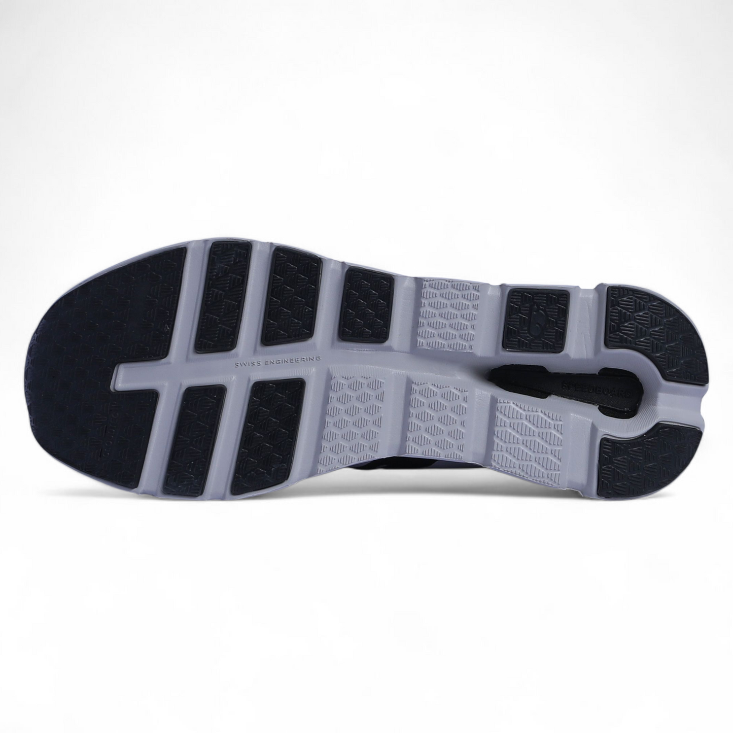 On Running Cloudrunner QC-37 - in Light gray×black