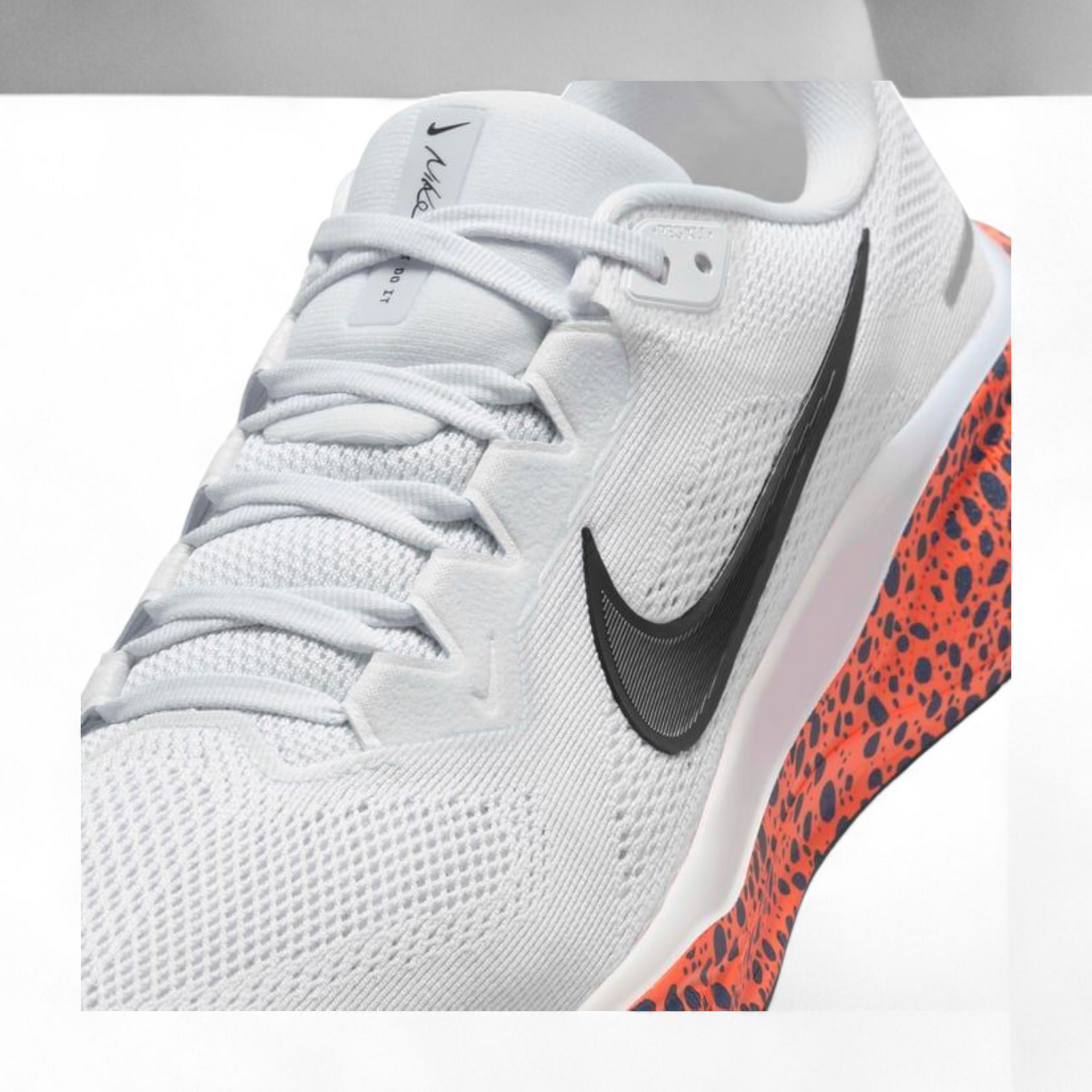 Nike Air Zoom Pegasus 41 "Olympic Safari" - PEG - in Light grey