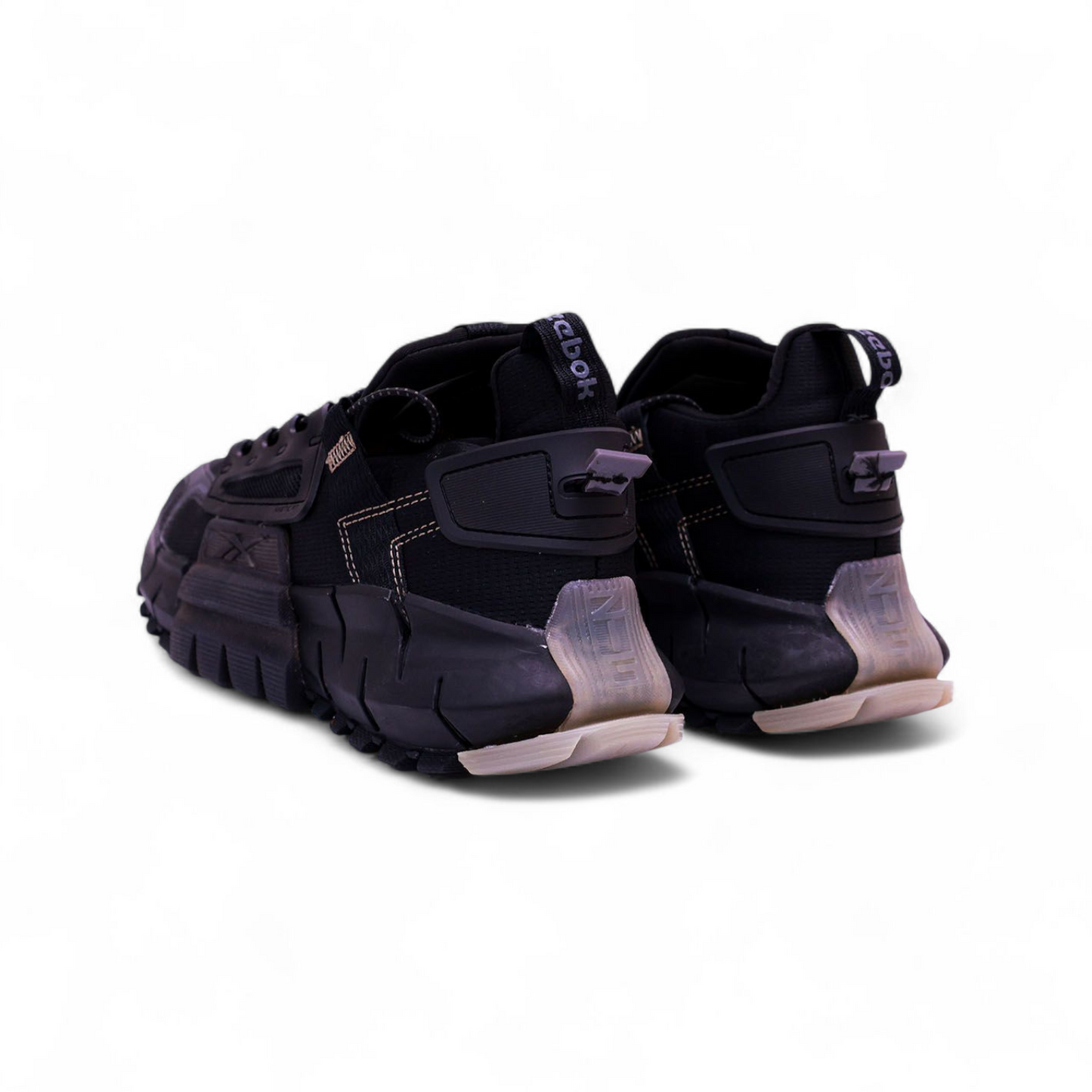 Reebok Zig Kinetica Edge – Trail Toughness Meets Urban Energy BOK - in black