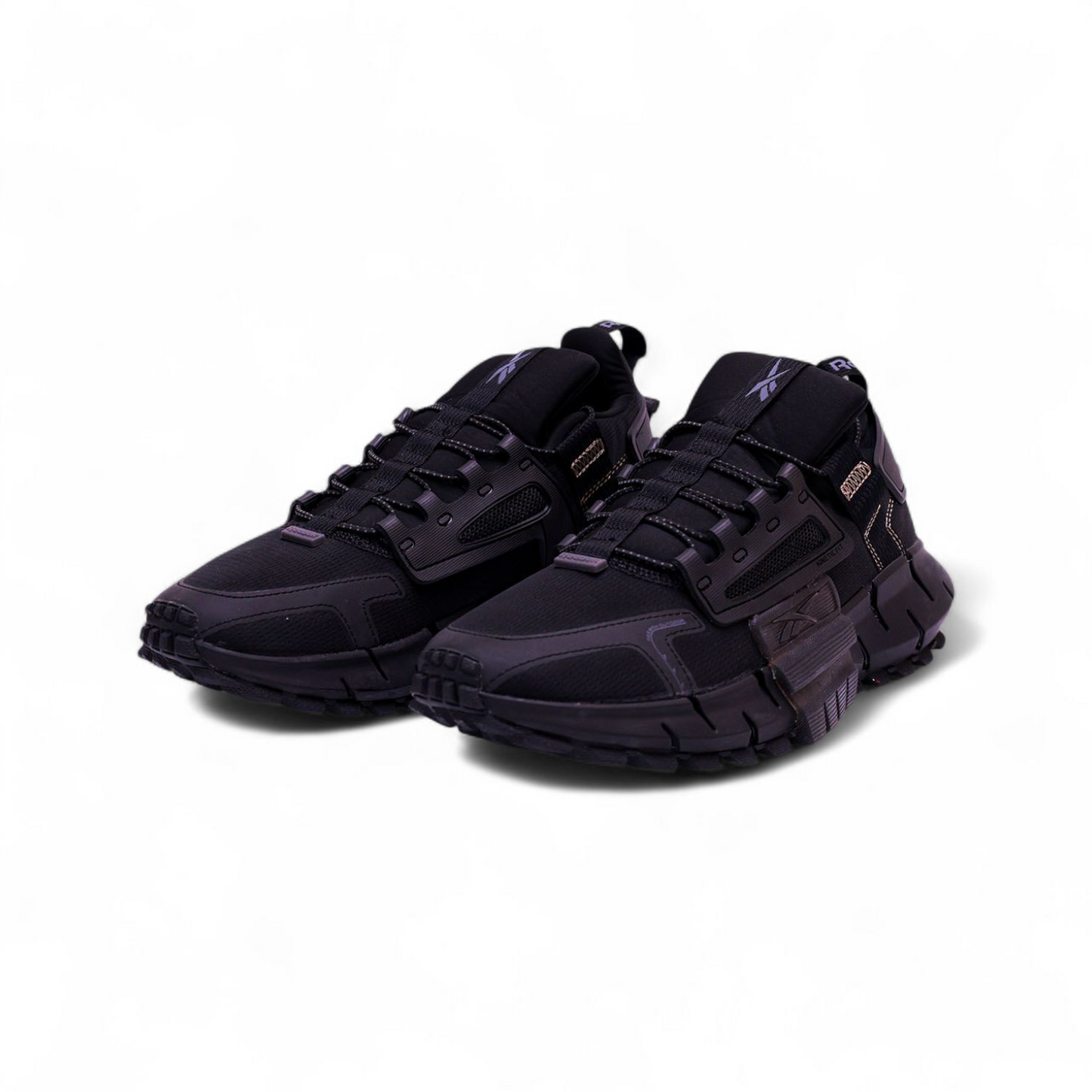 Reebok Zig Kinetica Edge – Trail Toughness Meets Urban Energy BOK - in black