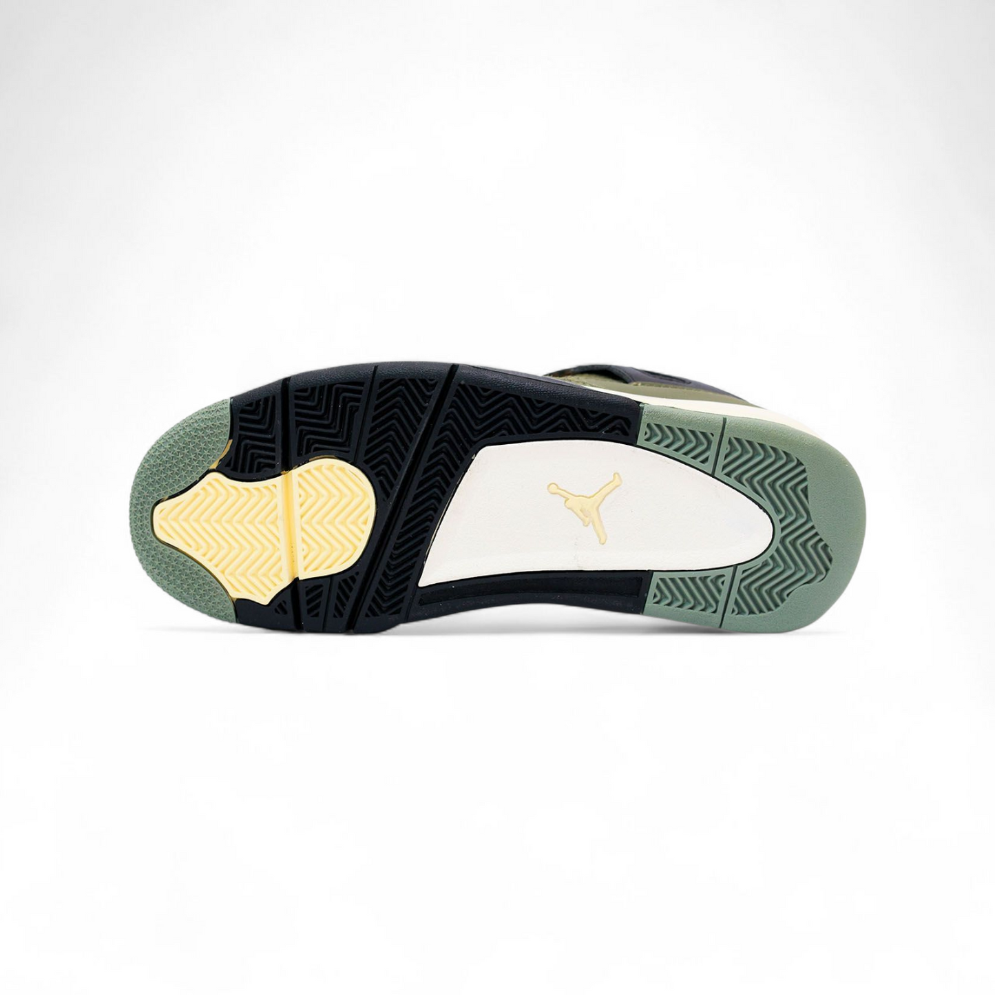 Nike Jordan 4 Retro Timeless Style KC - in Dark green