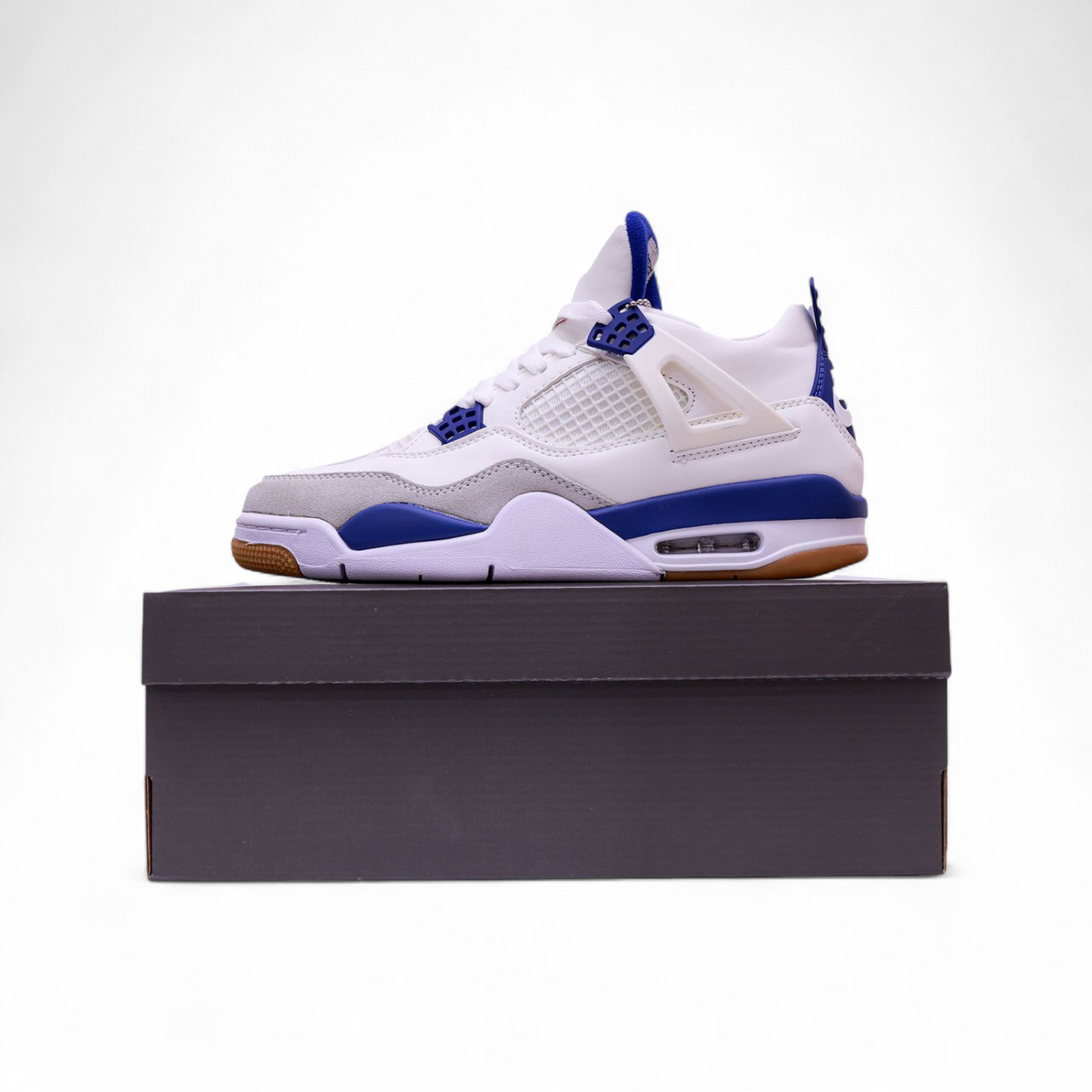 Nike Jordan 4 Retro Timeless Style KC - in White×blue