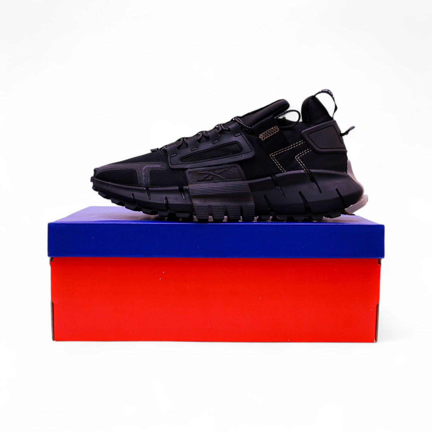 Reebok Zig Kinetica Edge – Trail Toughness Meets Urban Energy BOK - in black
