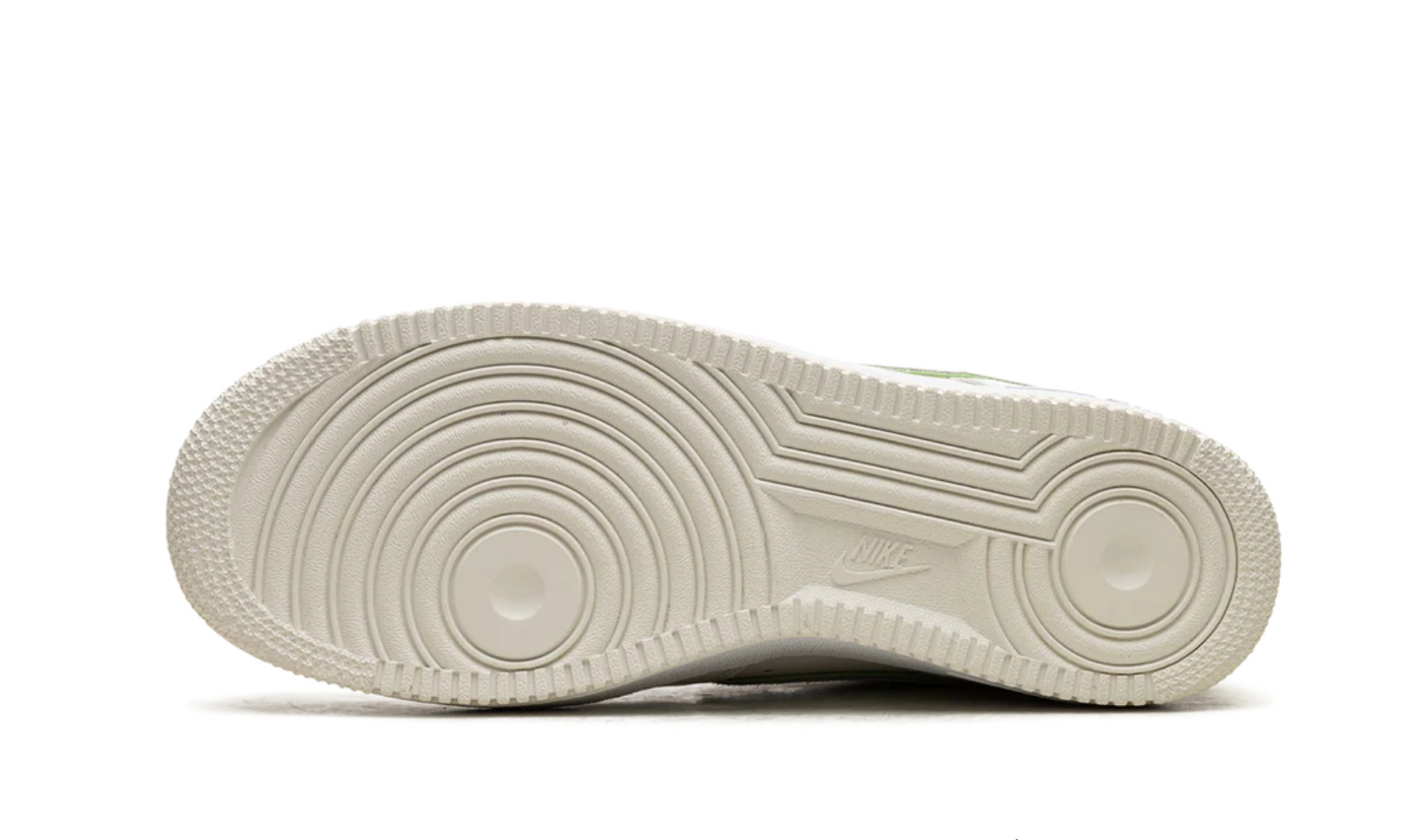 Nike Air Force 1 “Year of the Dragon” - SB-80 - in Light beige