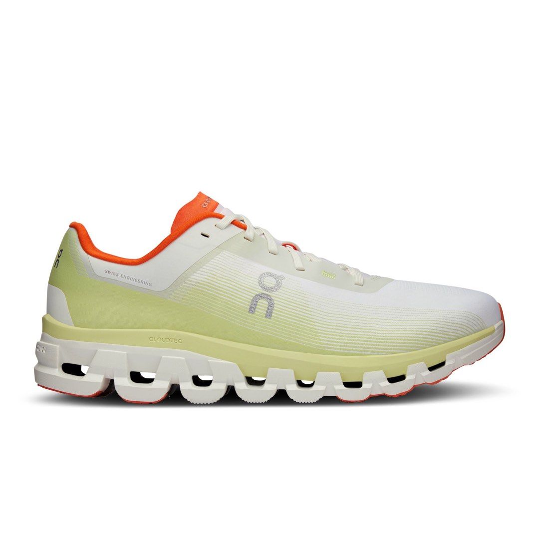 On Running Cloudflow 4 QC-30 - in White×yellow