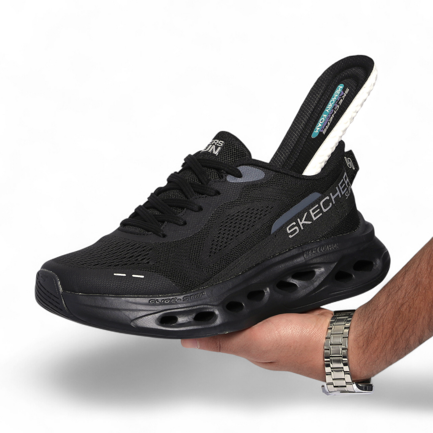 Skechers MAX CUSHIONING GLIDE-STEP – Smooth Comfort & Everyday Performance - EB - in Black