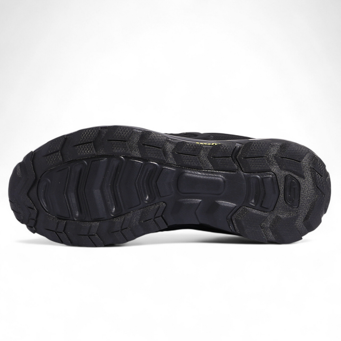 Skechers Max Protect Goodyear Sole - NC - in Black