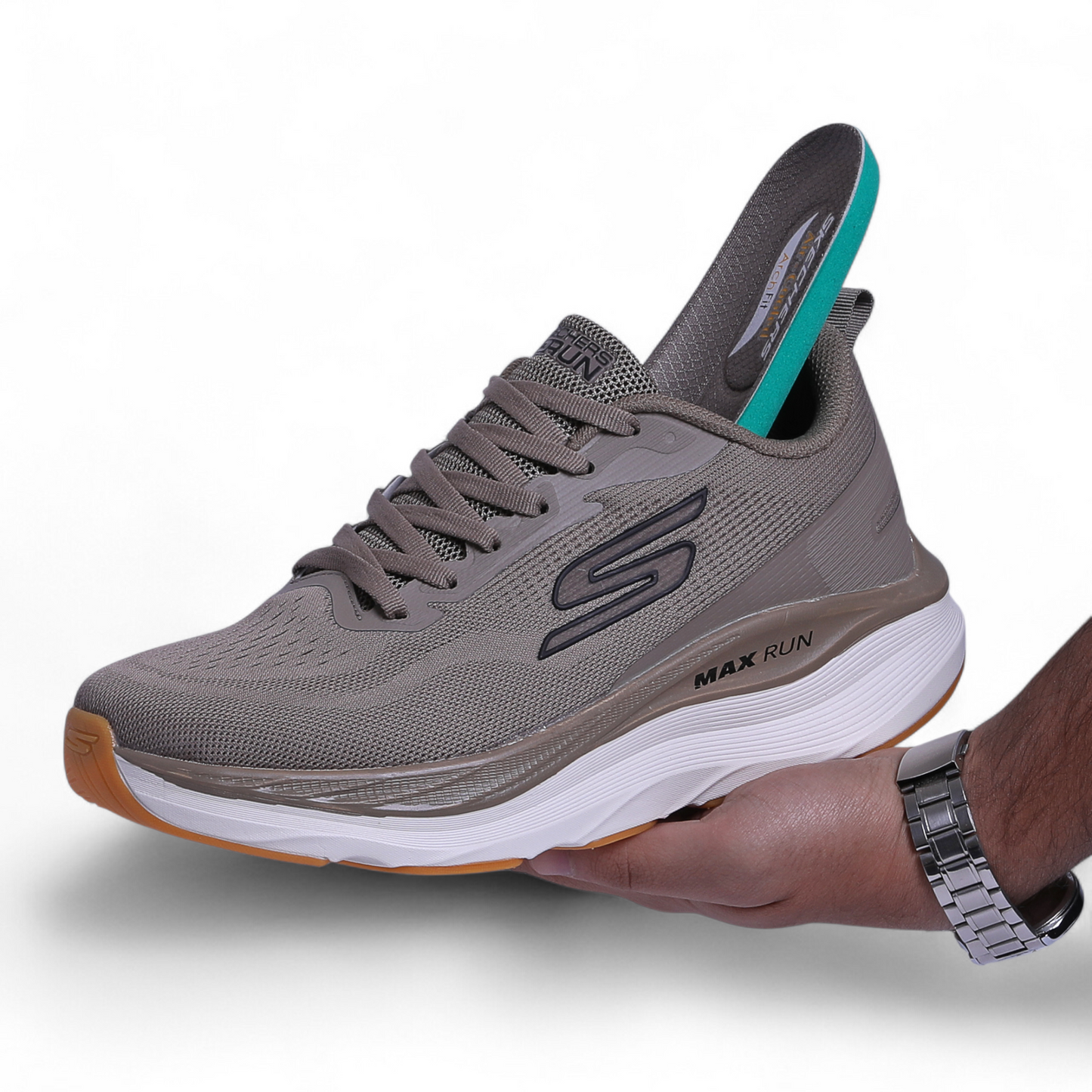 SKECHERS MAX-RUN –  Comfort & Performance - KH - in Beige