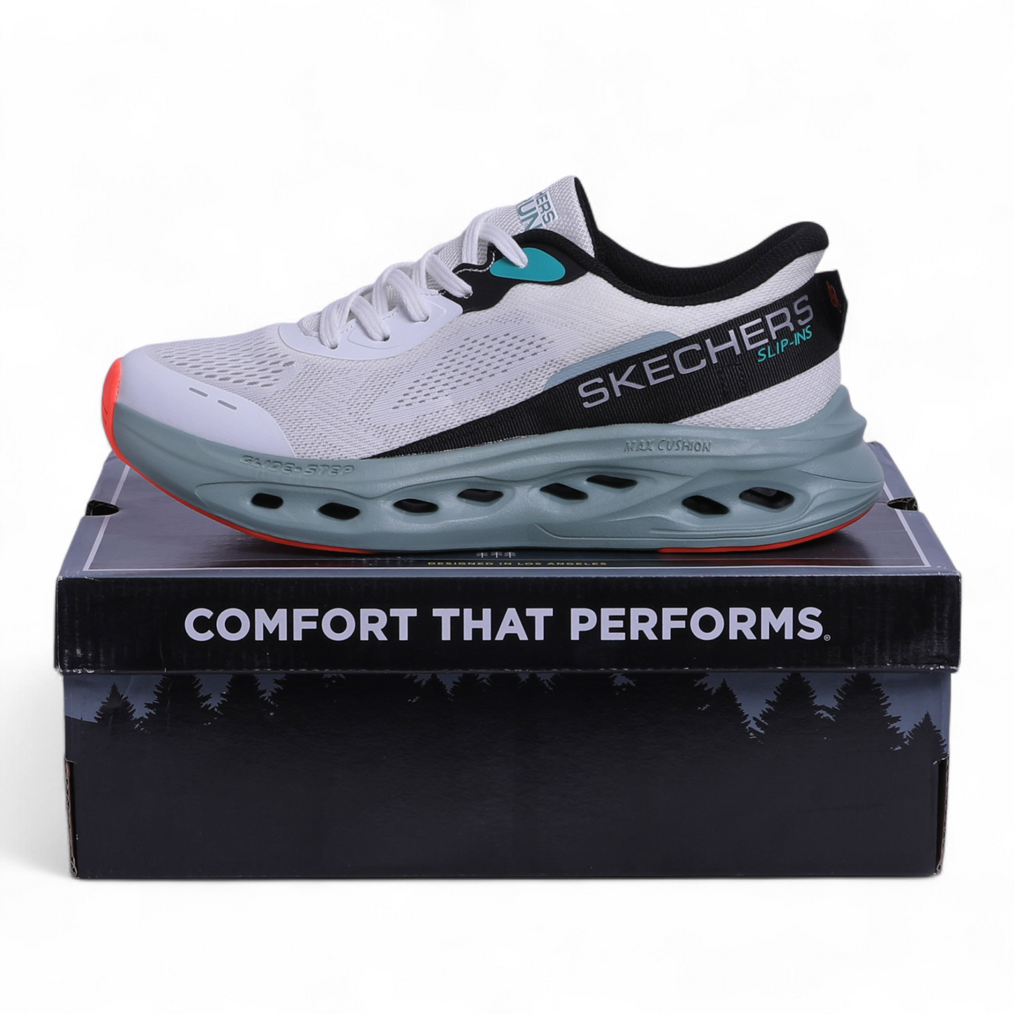 Skechers MAX CUSHIONING GLIDE-STEP – Smooth Comfort & Everyday Performance - EB - in White