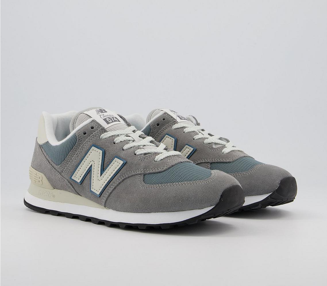 New Balance 574 Core – The Icon of Everyday Style  - in Dark grey