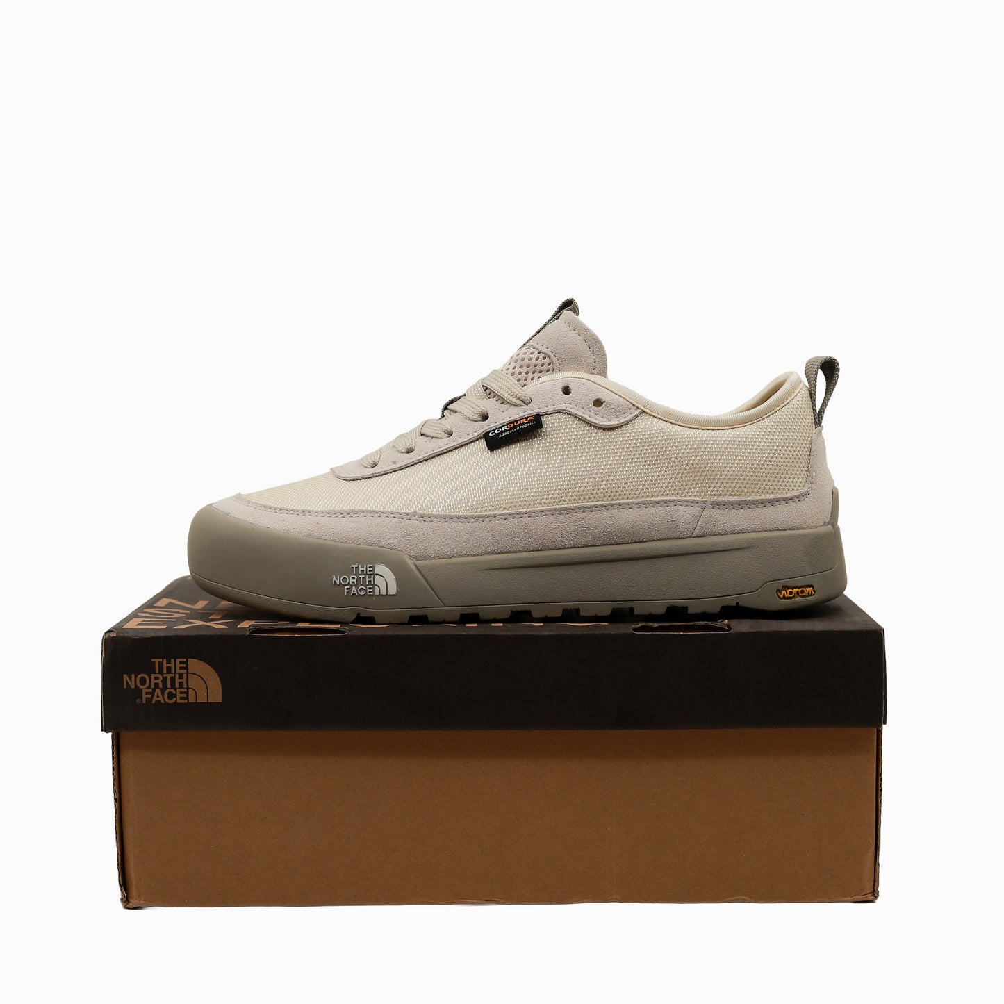 Clyffe Men’s Sneaker – Built for Urban Adventure AV - in Beige