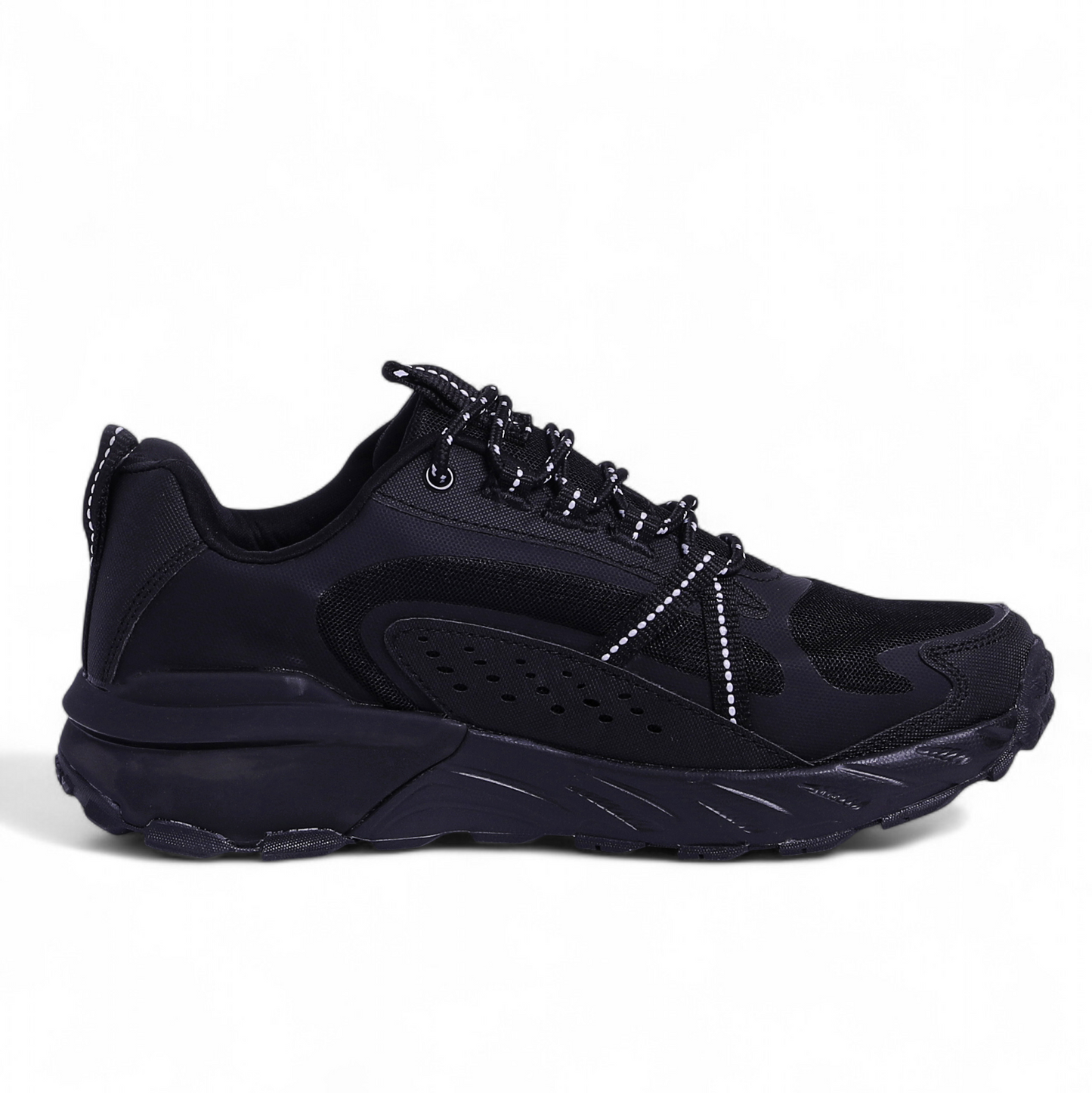 Skechers Max Protect Goodyear Sole SM - in Black