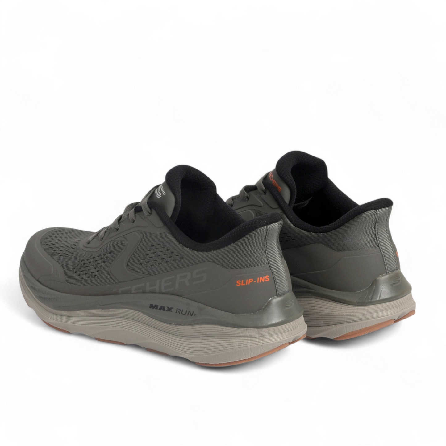 SKECHERS MAX-RUN SLIP-INS – GOODYEAR M-STRIKE Comfort & Performance - YN - in Light green