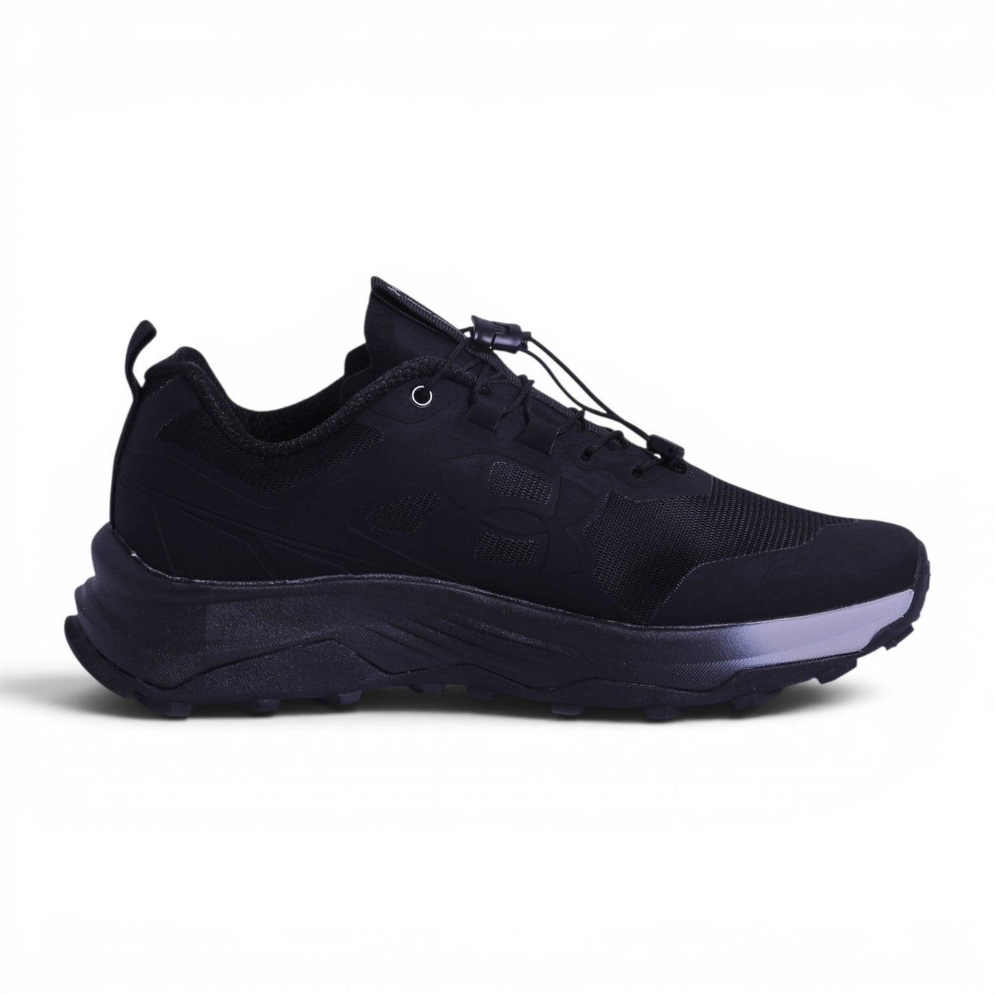 Under Armour Trail Runner - in Black