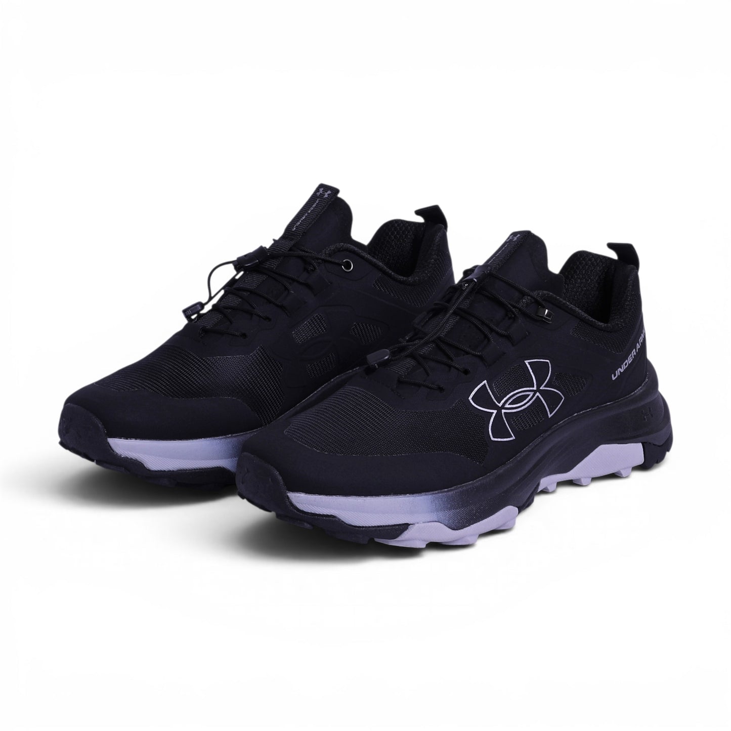 Under Armour Trail Runner - in Black