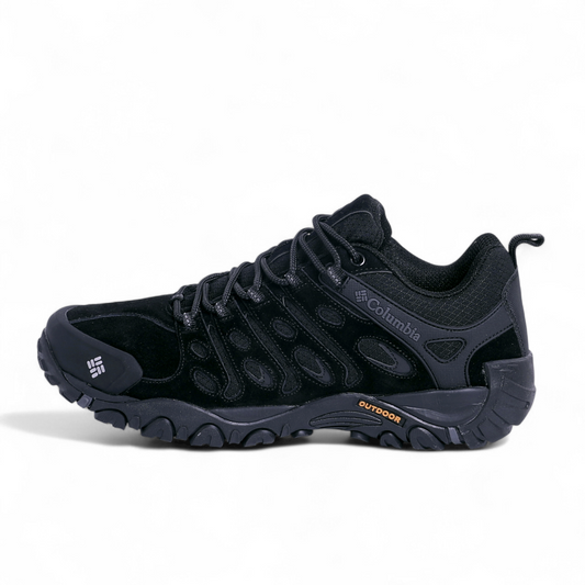 Columbia Leather Outdoor Sneakers C50 - in Black