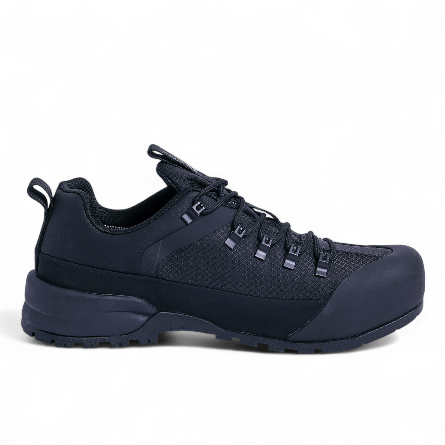 Glenclyffe Low – Lightweight Outdoor Hiking Shoe - LM - in Black