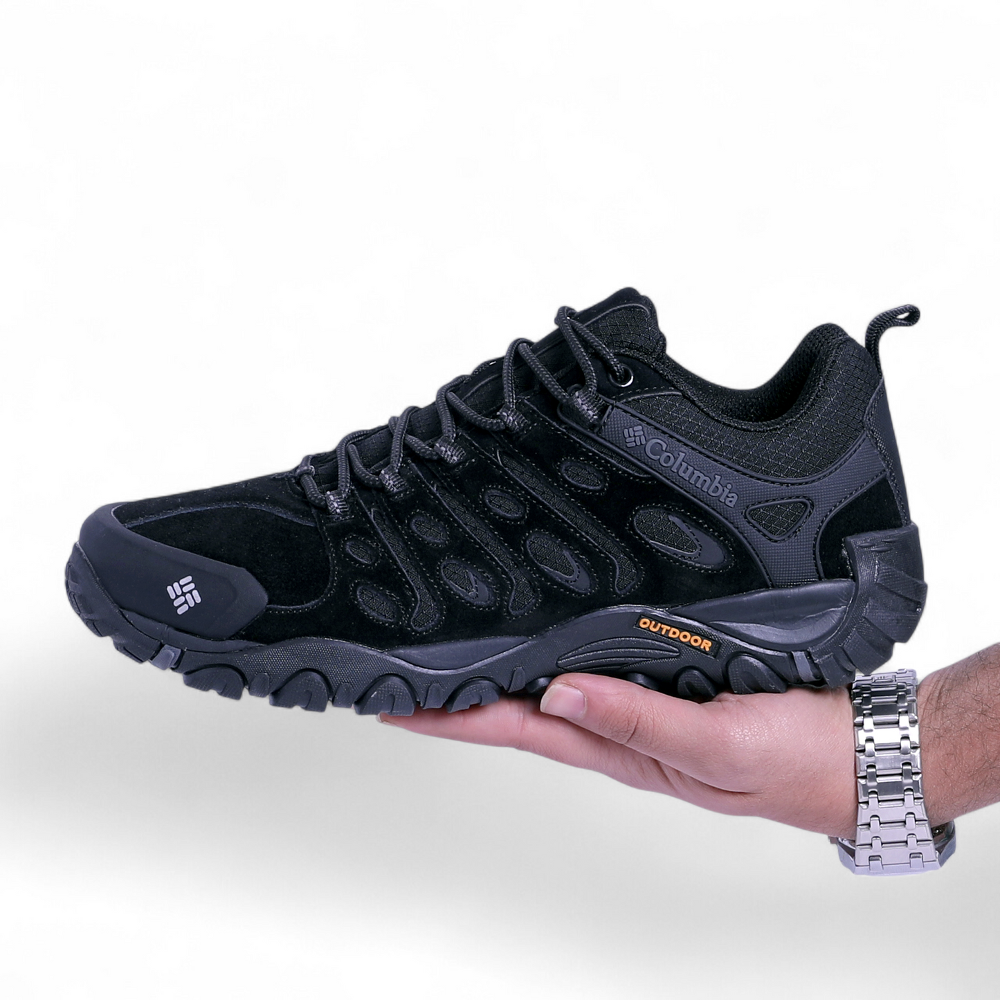 Columbia Leather Outdoor Sneakers C50 - in Black