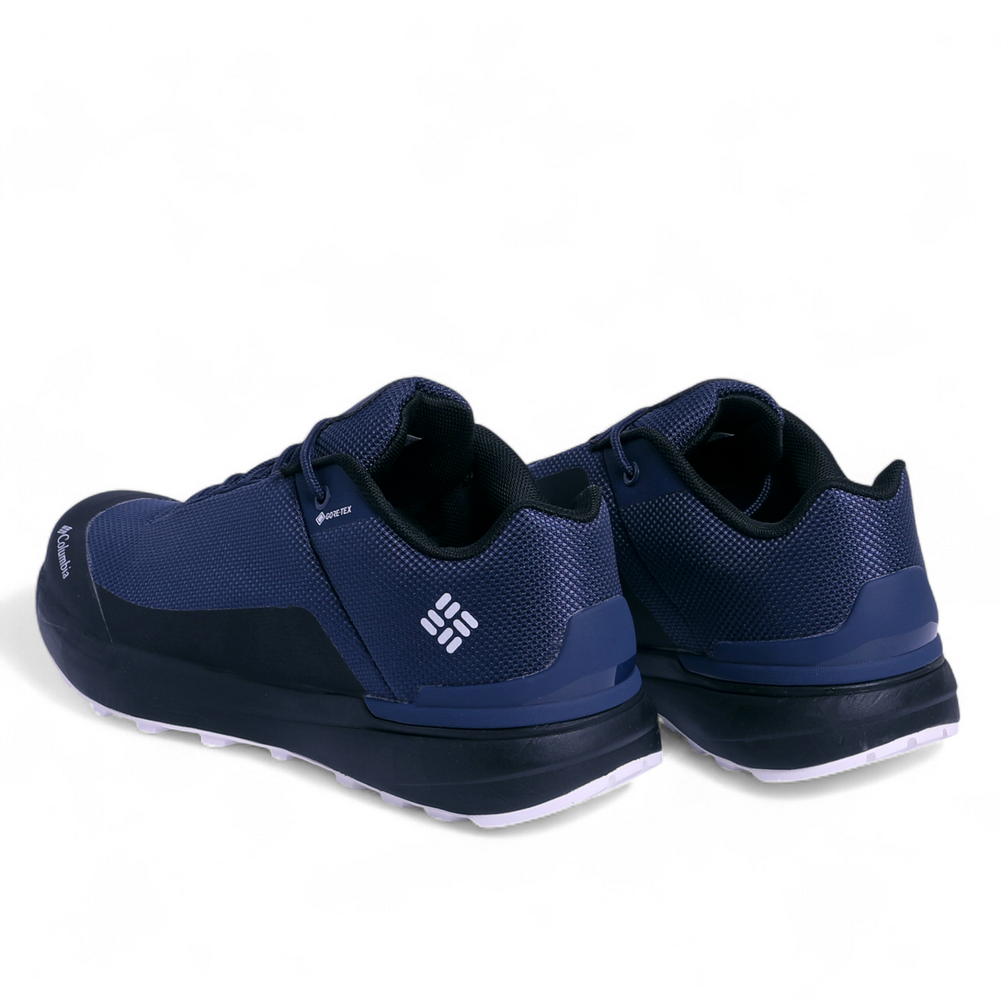 Columbia GORE-TEX Outdoor Hiking Sneakers - DCM - in Navy
