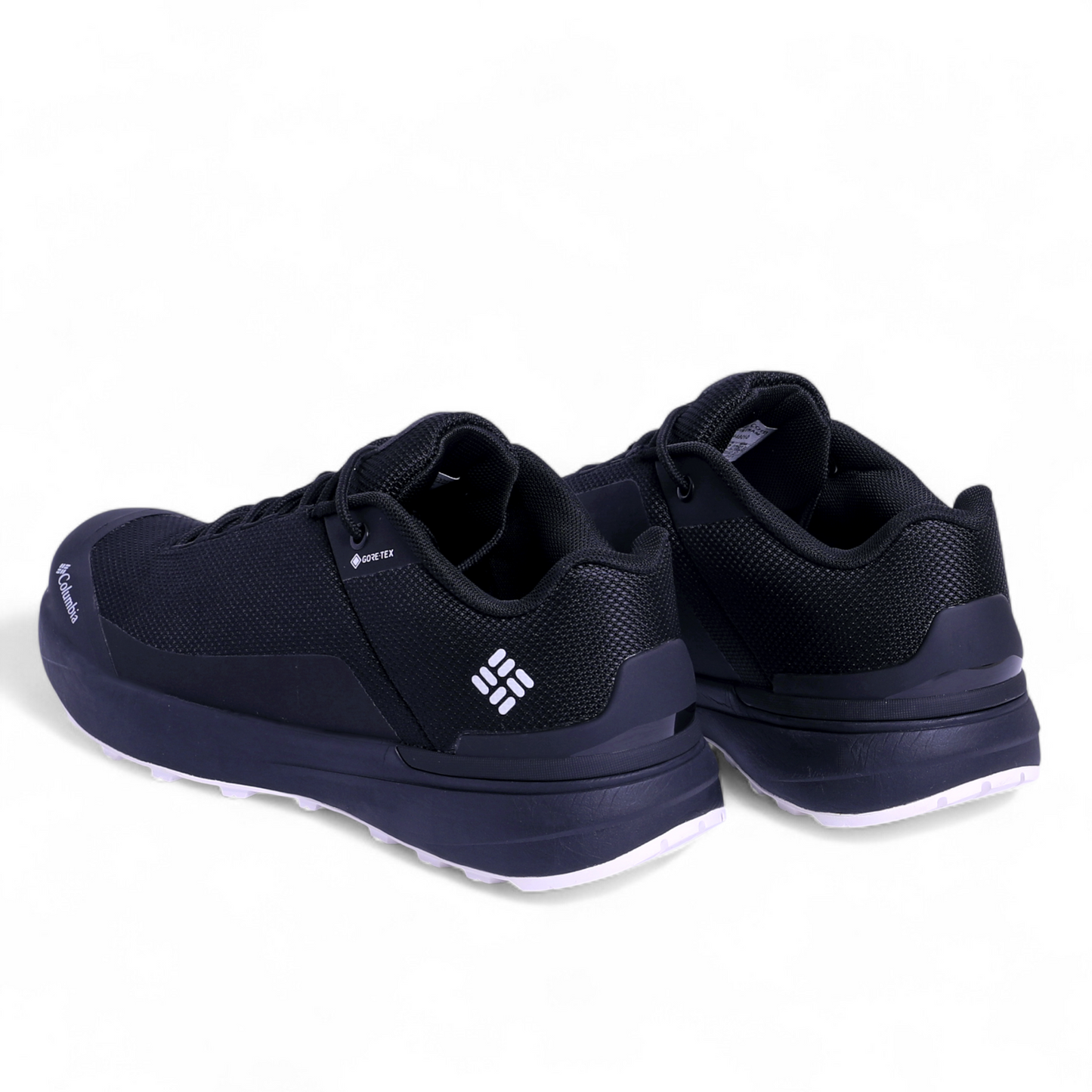 Columbia GORE-TEX Outdoor Hiking Sneakers - DCM - in Black