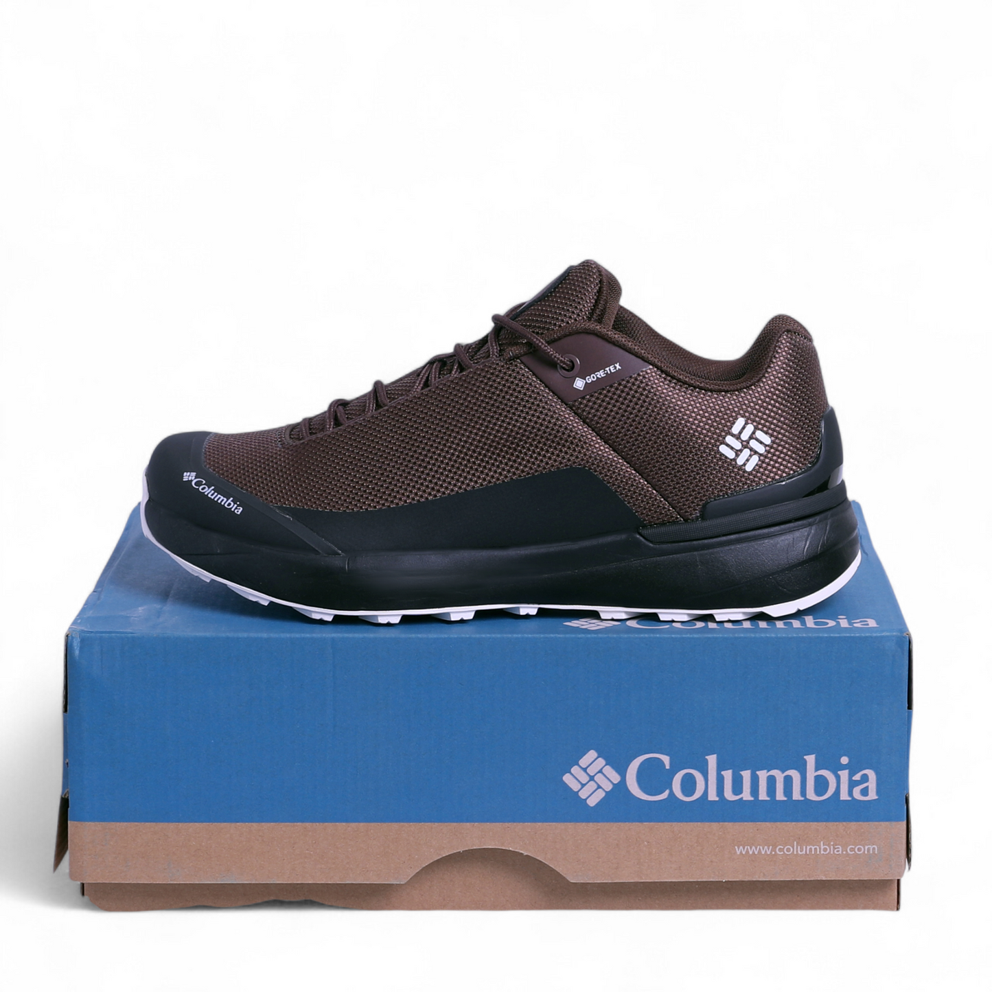 Columbia GORE-TEX Outdoor Hiking Sneakers - DCM - in Brown