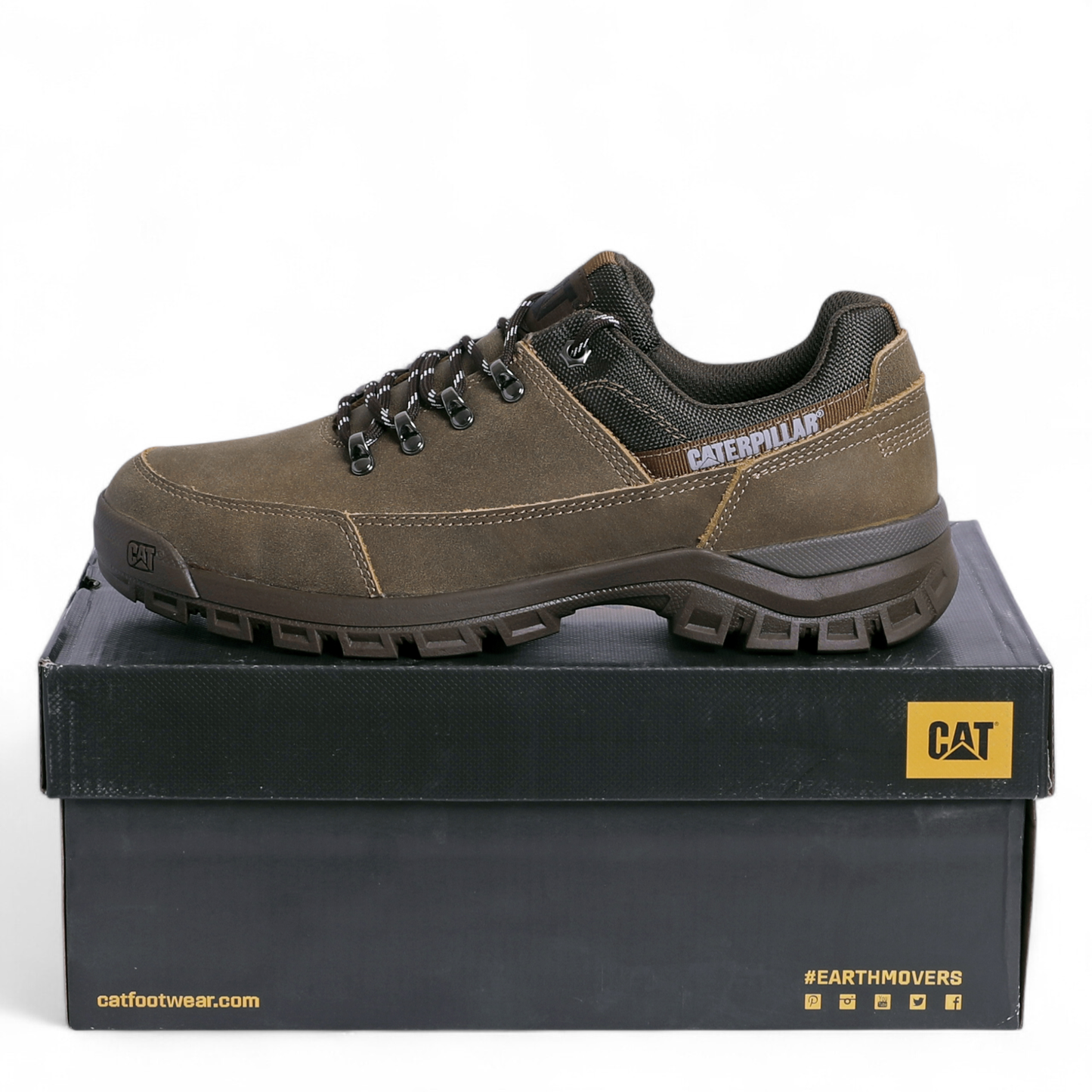 CAT Threshold Hiker Low – Rugged Style, Everyday Comfort - SYD - in Khaki