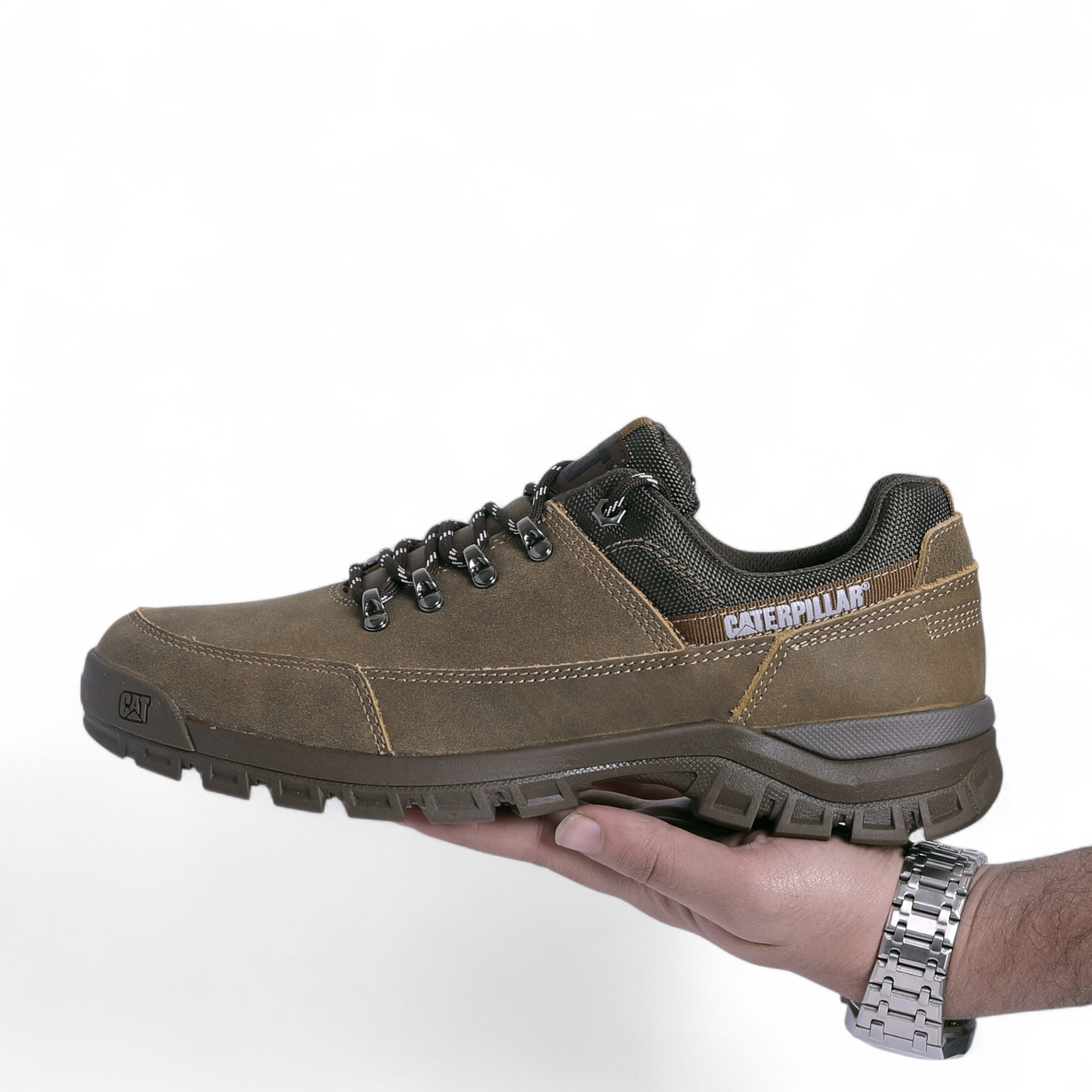 CAT Threshold Hiker Low – Rugged Style, Everyday Comfort - SYD - in Khaki