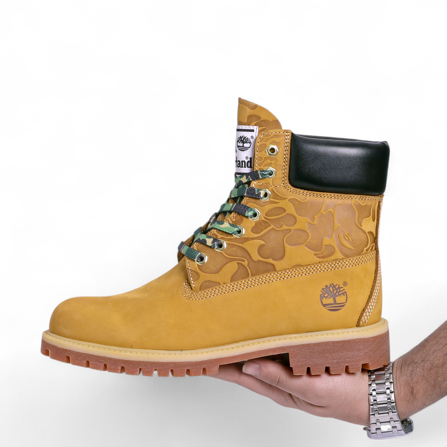 x A Bathing Ape x Undefeated 6-Inch Waterproof Boot - DBA - in Havana