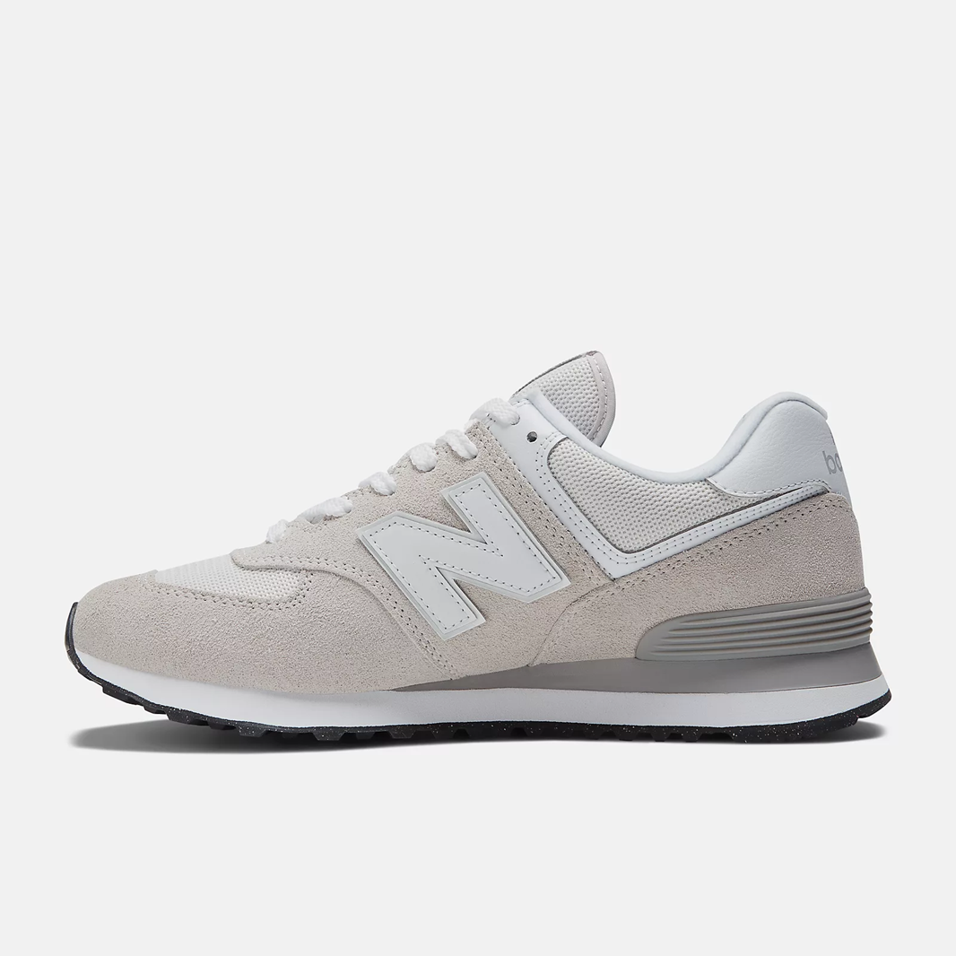 Women's New Balance 574 Core – The Icon of Everyday Style  - in Beige