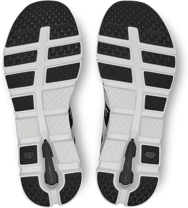 On Running Cloudrunner QC-74- in light gray