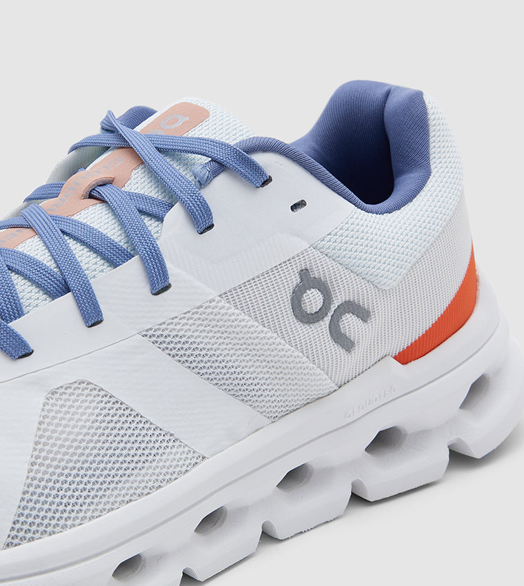 On Running Cloudrunner QC-56- in gray×white