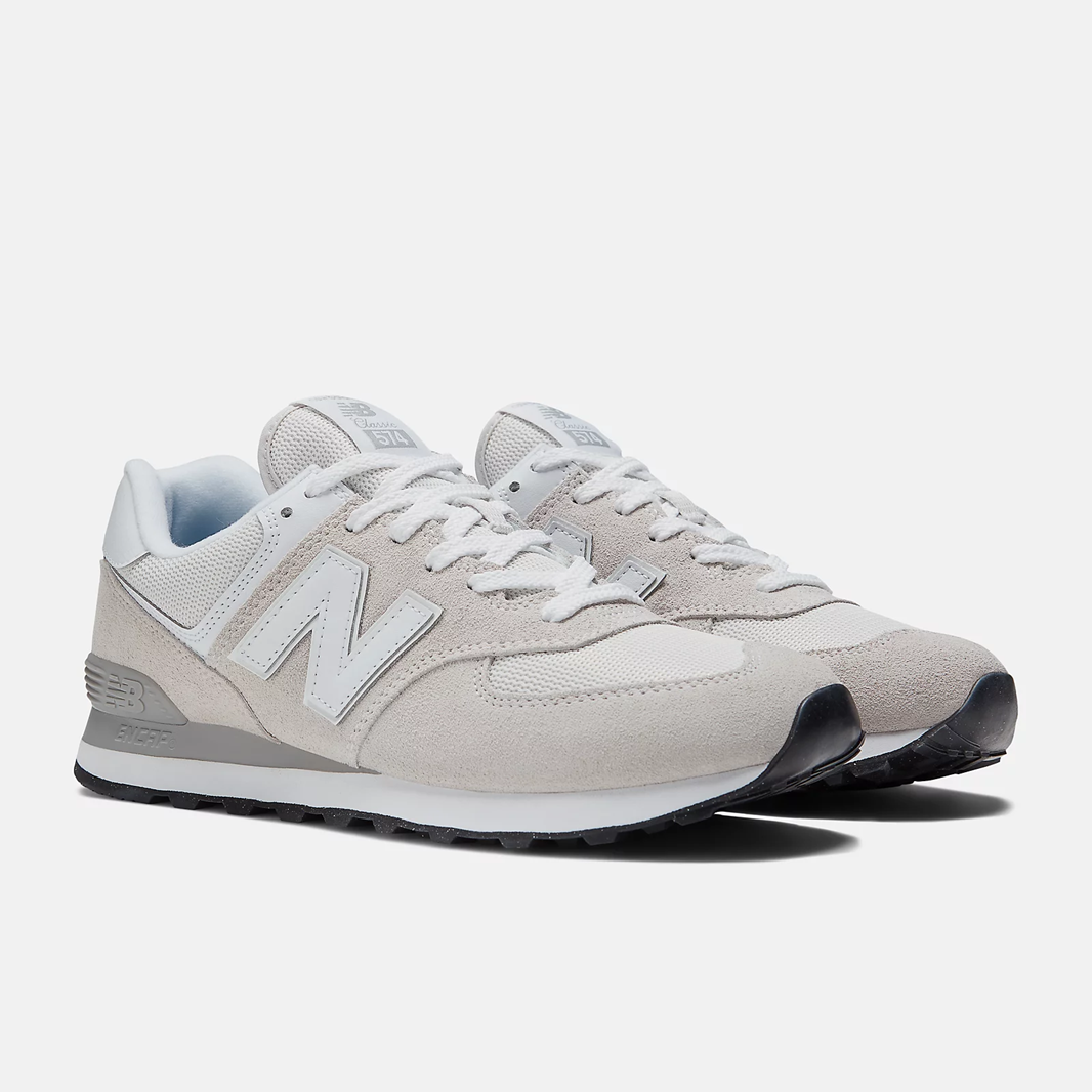 Women's New Balance 574 Core – The Icon of Everyday Style  - in Beige