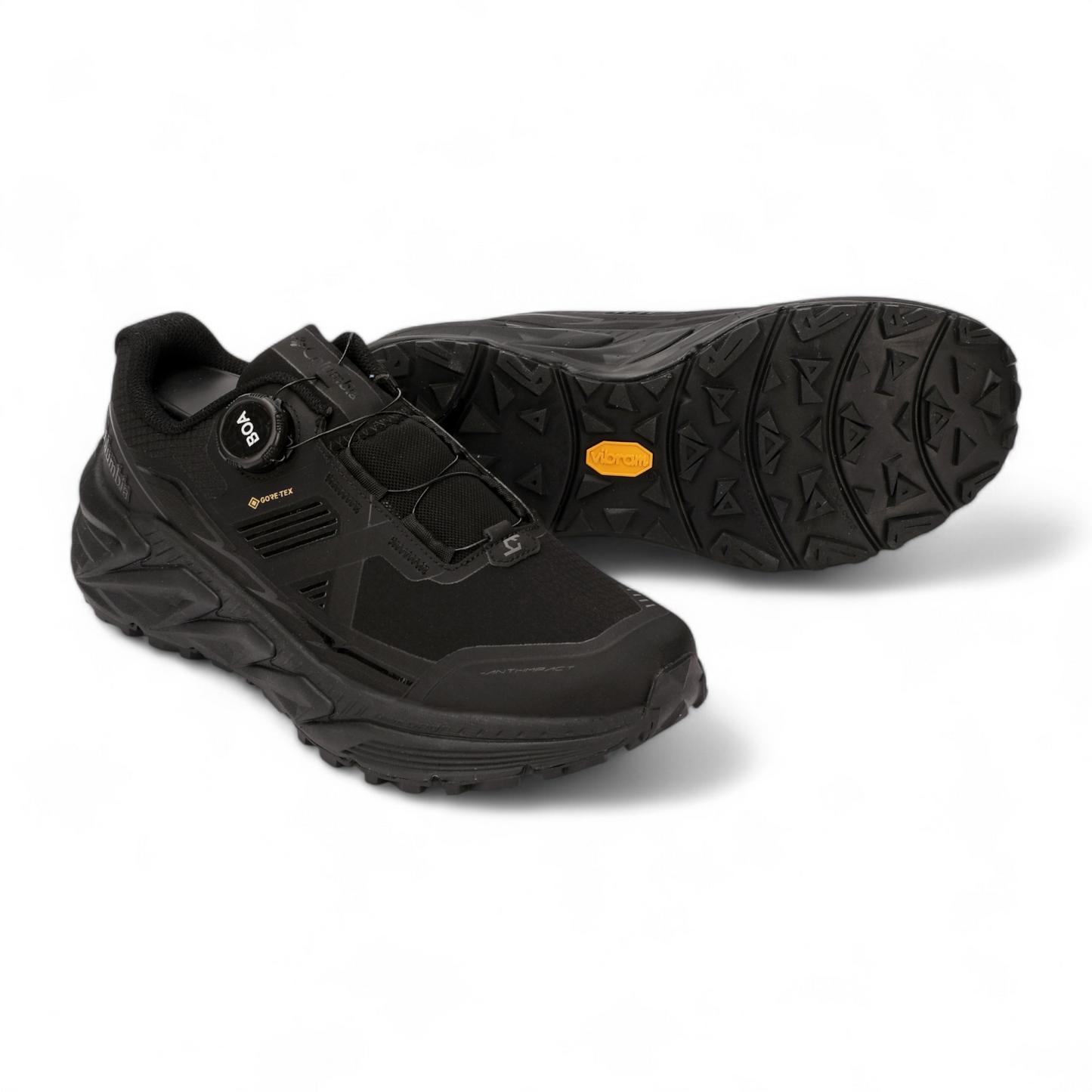 Columbia Waterproof Outdoor Sneakers BOA - in black