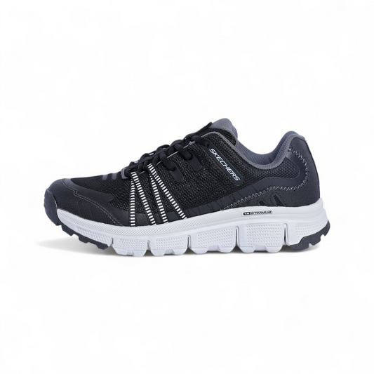 Skechers Summits – Cushioned Low-Top Casual Shoes AT - in Black
