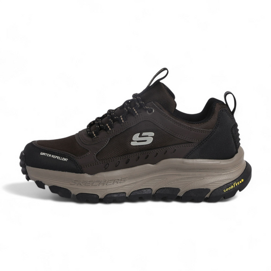 Skechers Hillcrest Water Repellent Trail Shoe S25 - in Brown