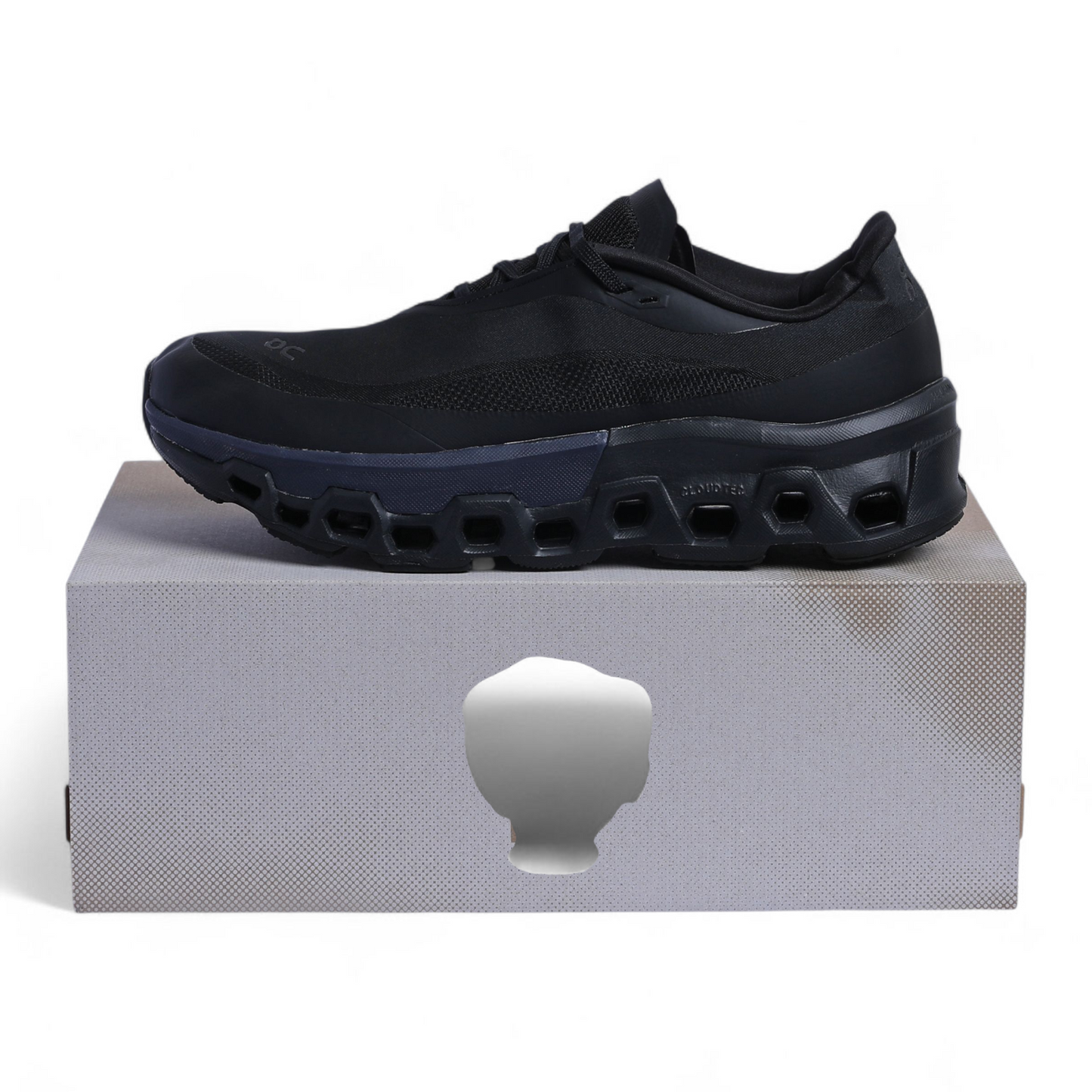 On Running Cloudmonster 2 PAF QC-08 - in Black