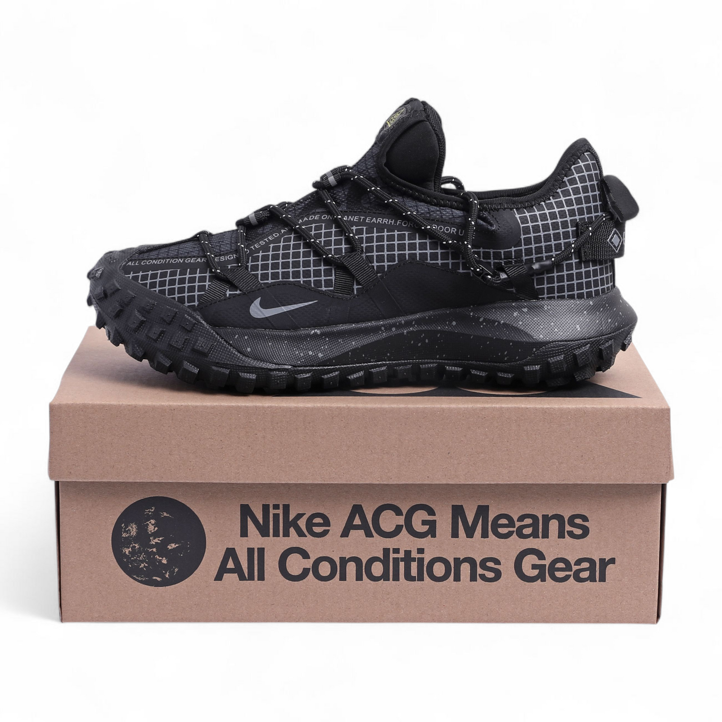 Nike ACG Mountain Fly Low Gore -  G5 - in Black