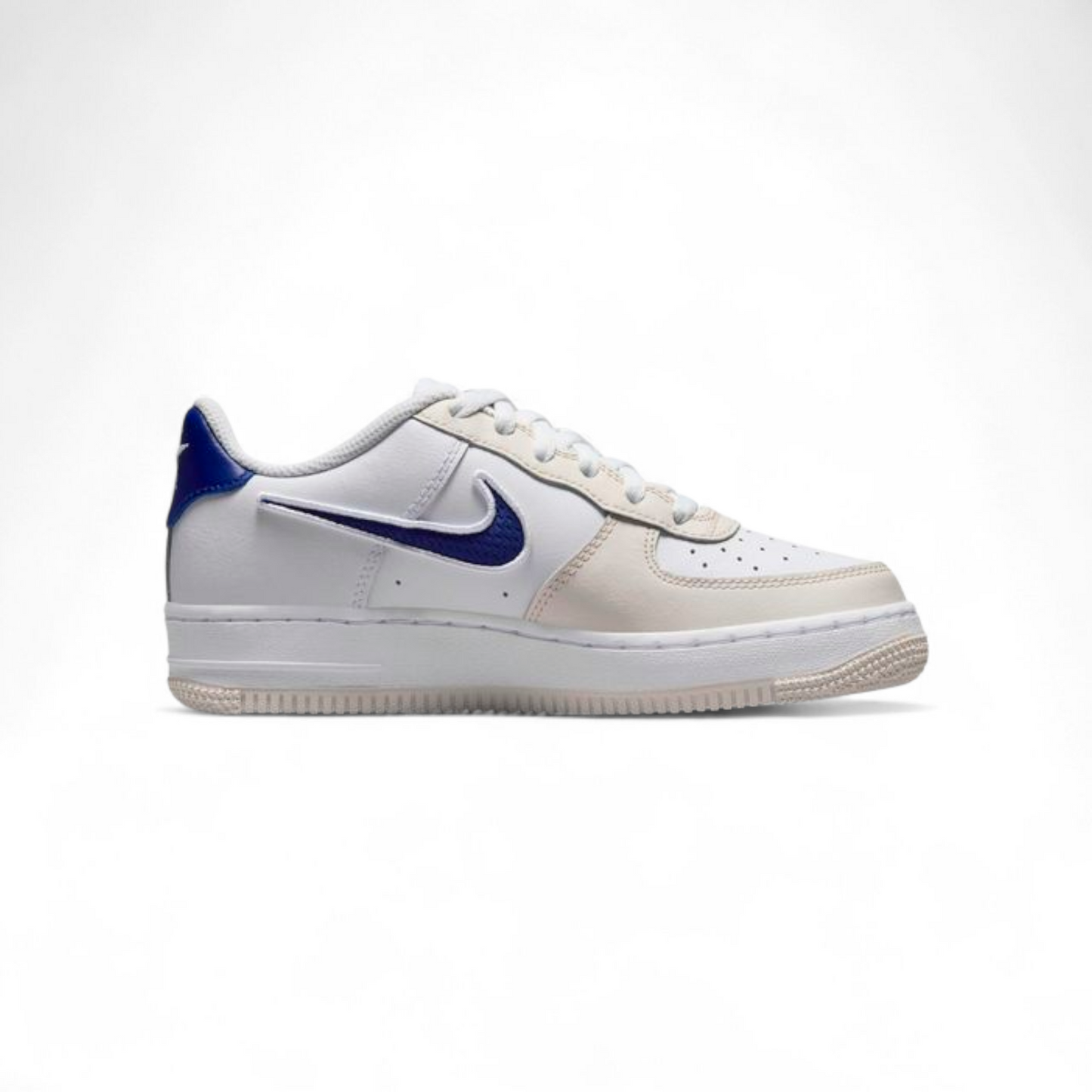 Nike Air Force 1 LV8 – Classic Heritage with a Modern Twist - AIR-10 - in White