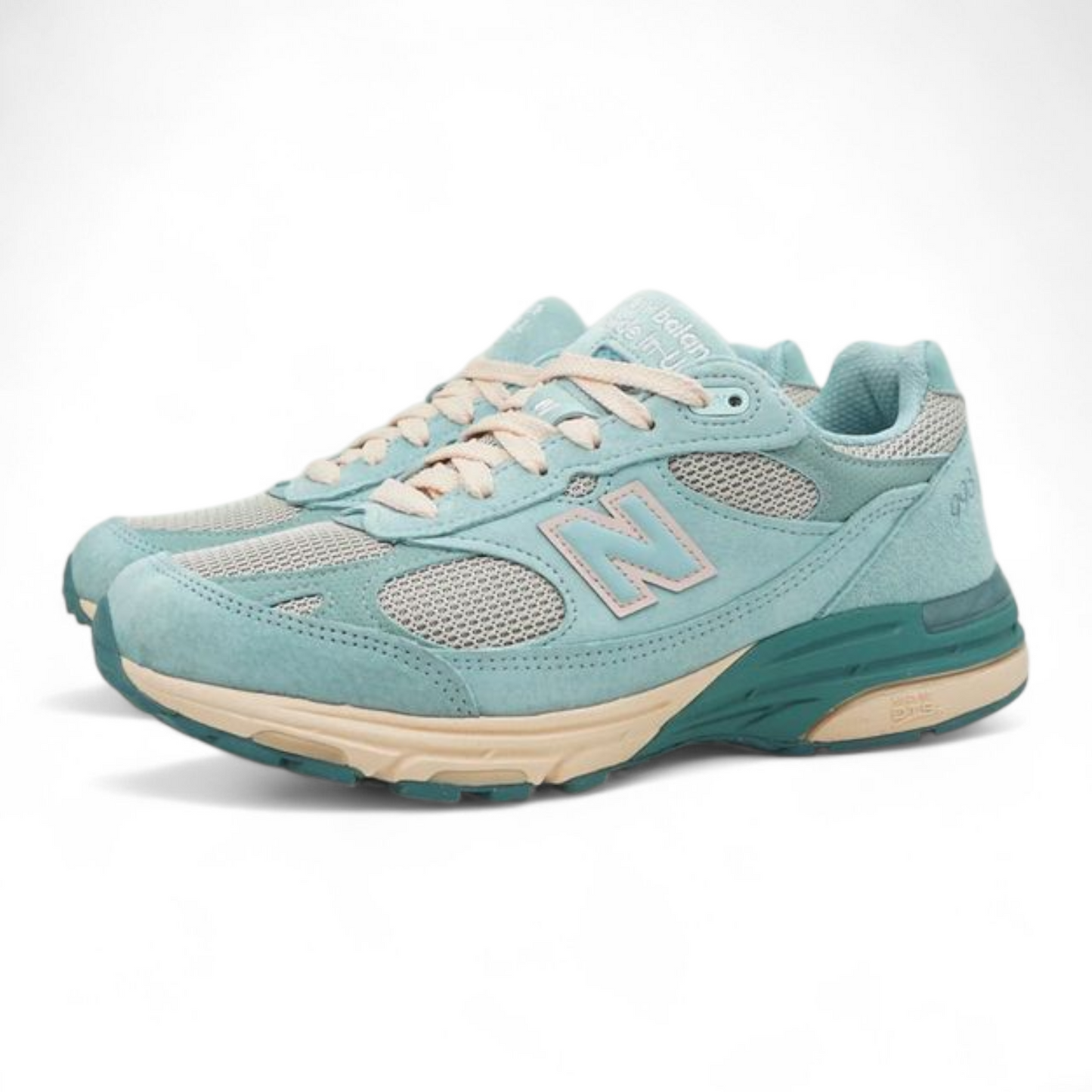 Women's Joe Freshgoods x New Balance 993  - in Sky