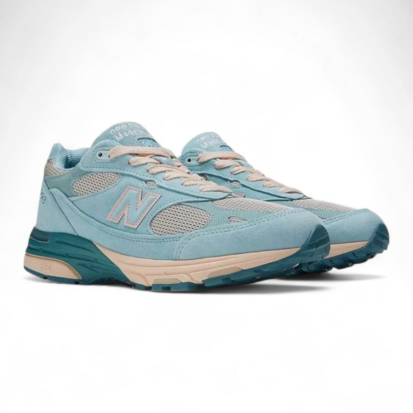 Women's Joe Freshgoods x New Balance 993  - in Sky