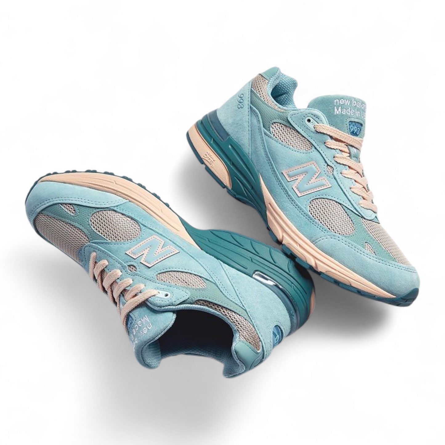 Women's Joe Freshgoods x New Balance 993  - in Sky