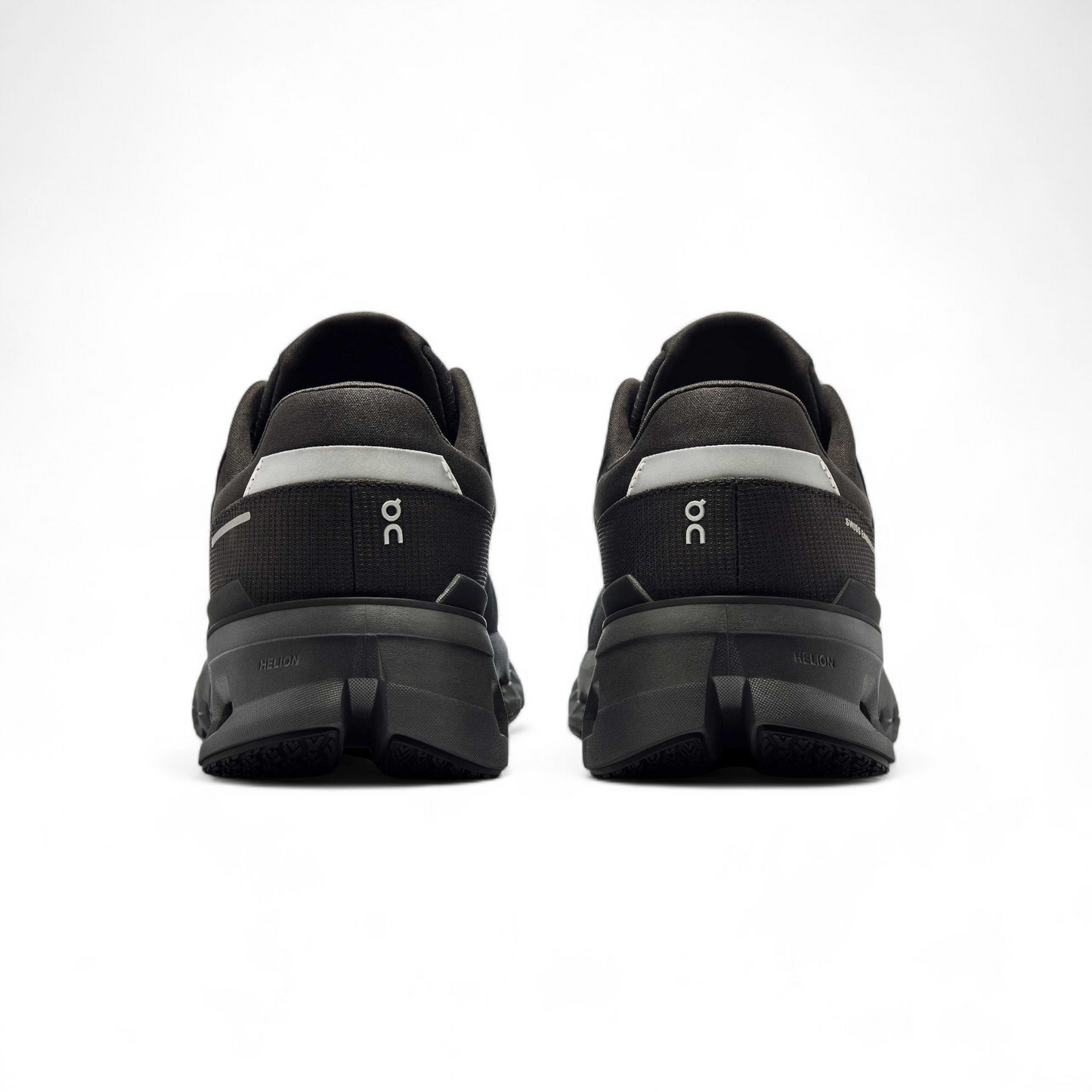 On Running Cloudrunner 2 QC-66- in Black