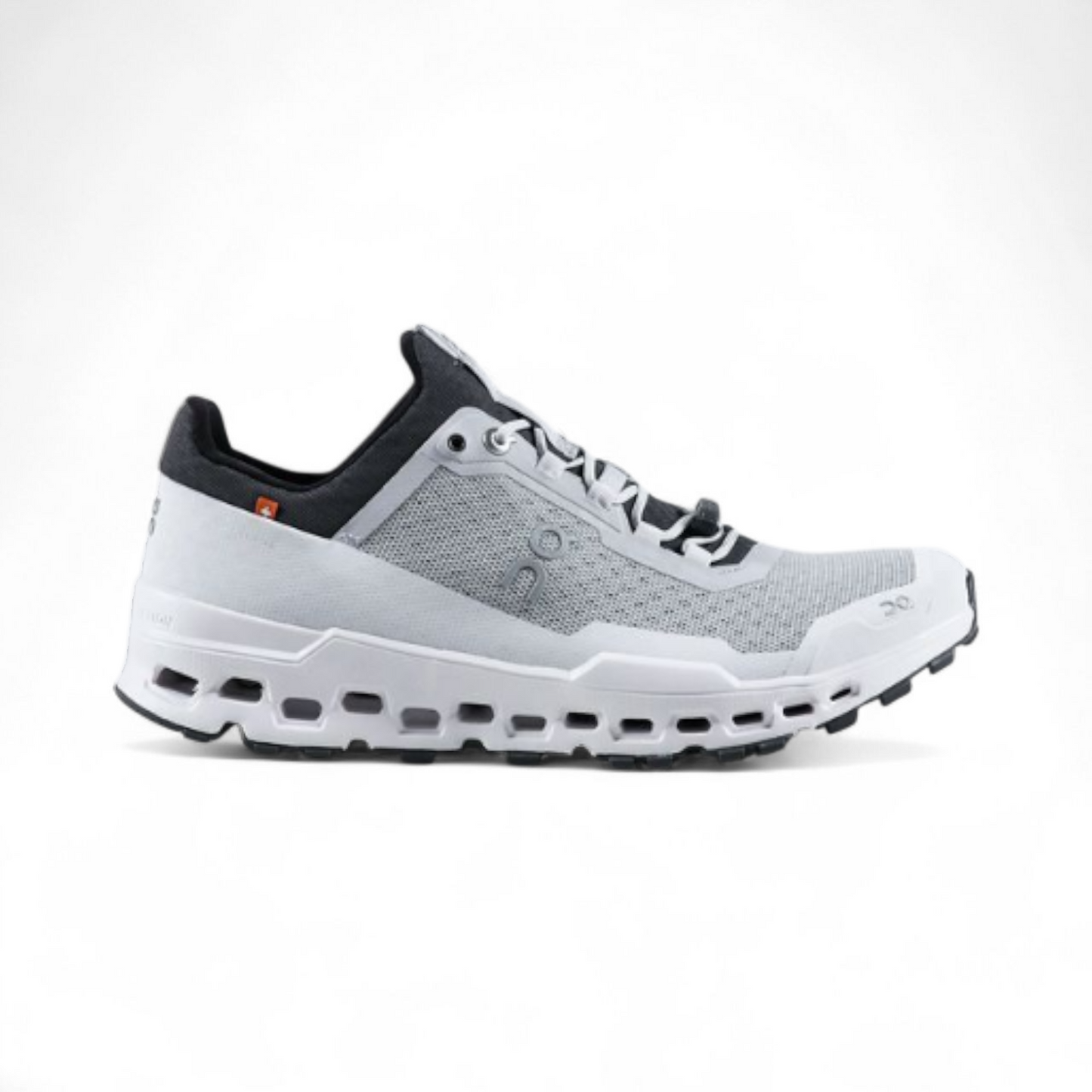 On Running Cloudultra QC-69- in Light gray