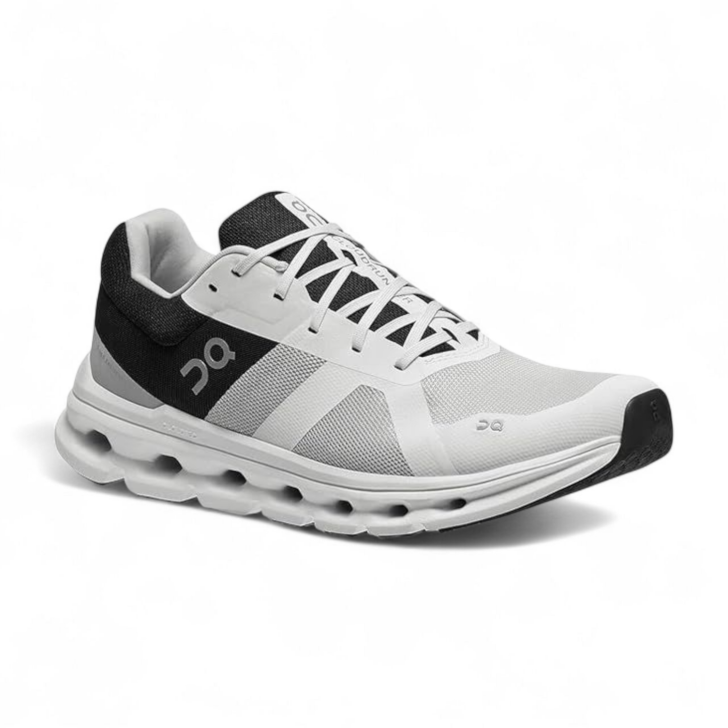 On Running Cloudrunner QC-74- in light gray